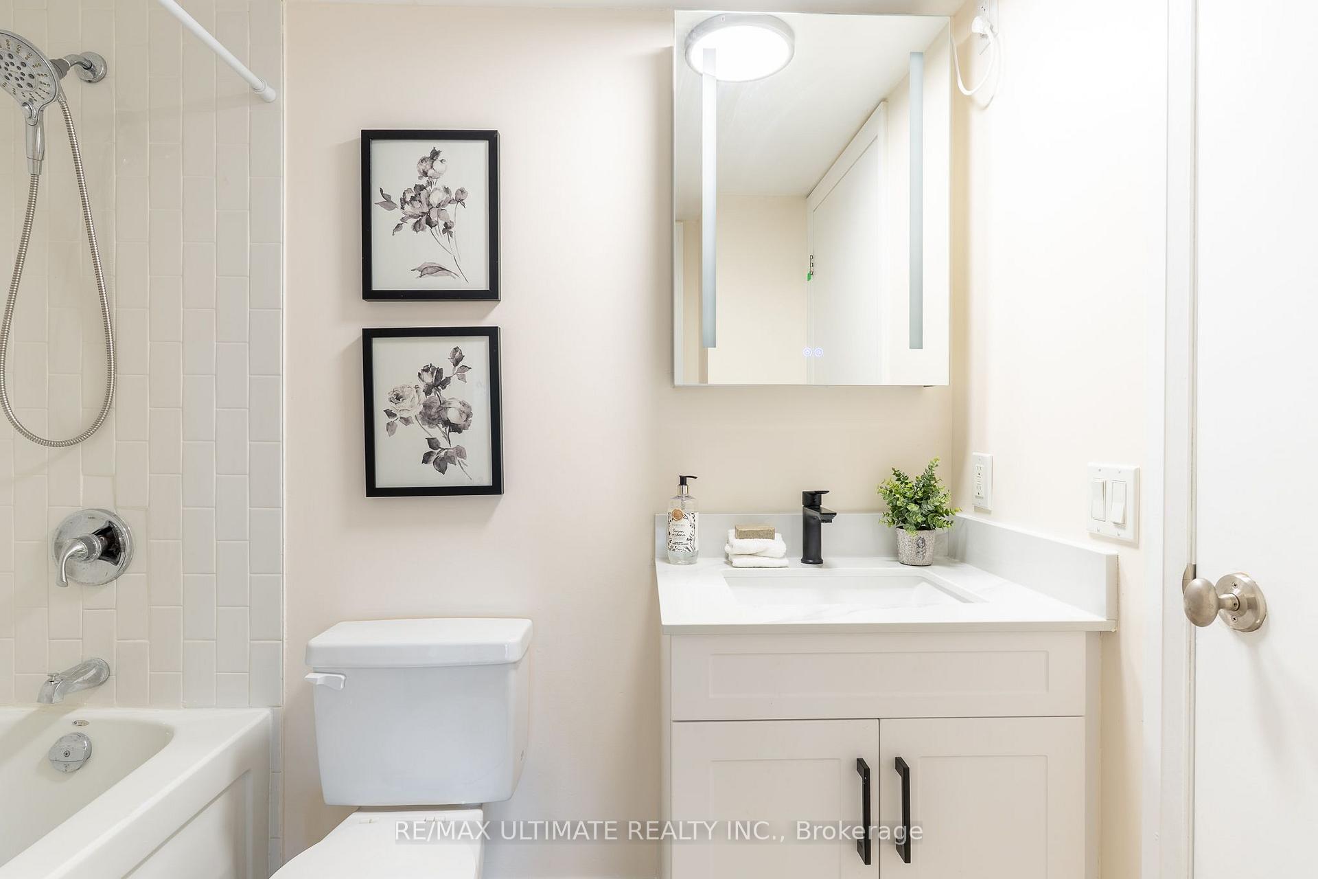 Photo 26 of Unit 627, 111 Elizabeth Street, Toronto, Bay Street Corridor — HOMEH