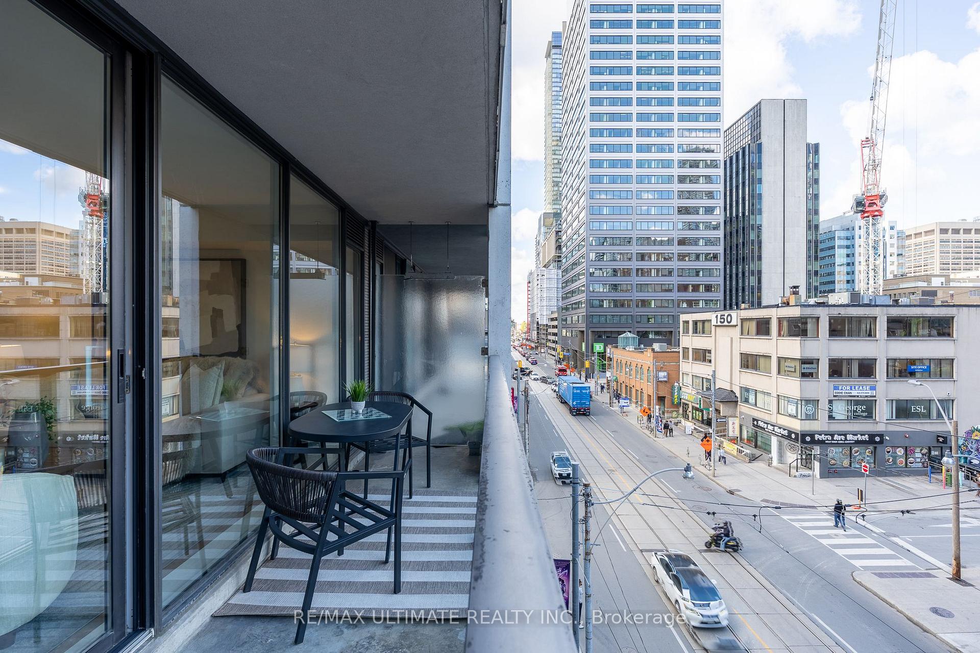 Photo 29 of Unit 627, 111 Elizabeth Street, Toronto, Bay Street Corridor — HOMEH