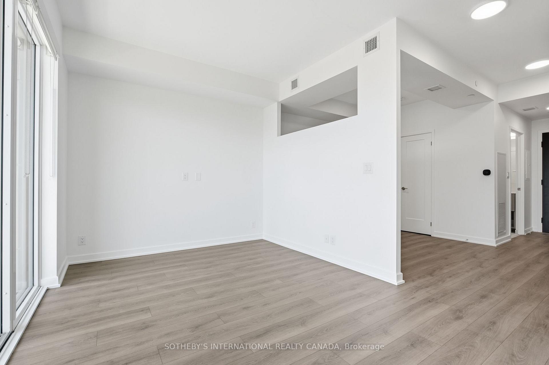 Photo 12 of Unit 612, 88 Bathurst Street, Toronto, Niagara — HOMEH