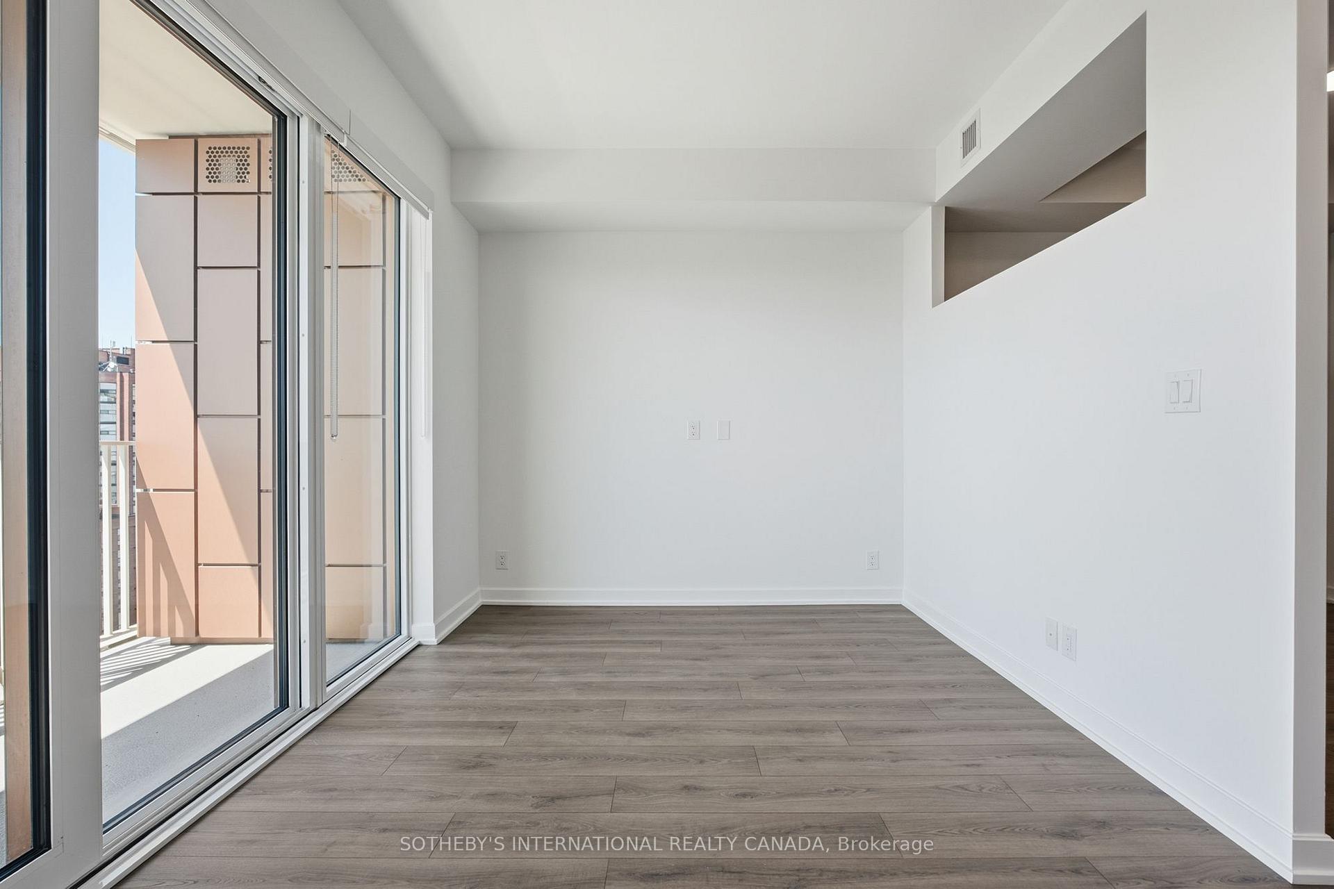 Photo 15 of Unit 612, 88 Bathurst Street, Toronto, Niagara — HOMEH