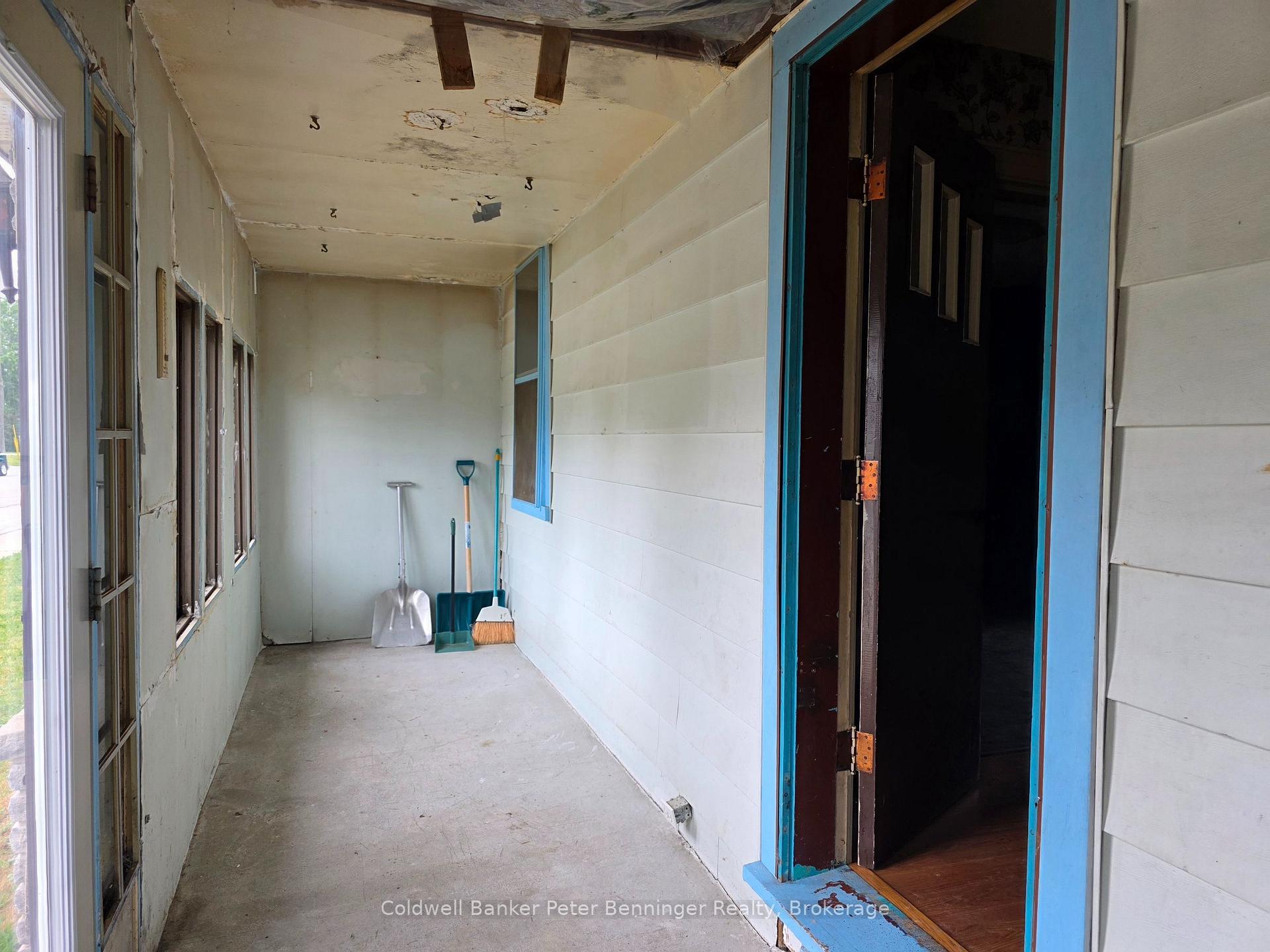 Photo 6 of 21 Peter Street, Brockton — HOMEH