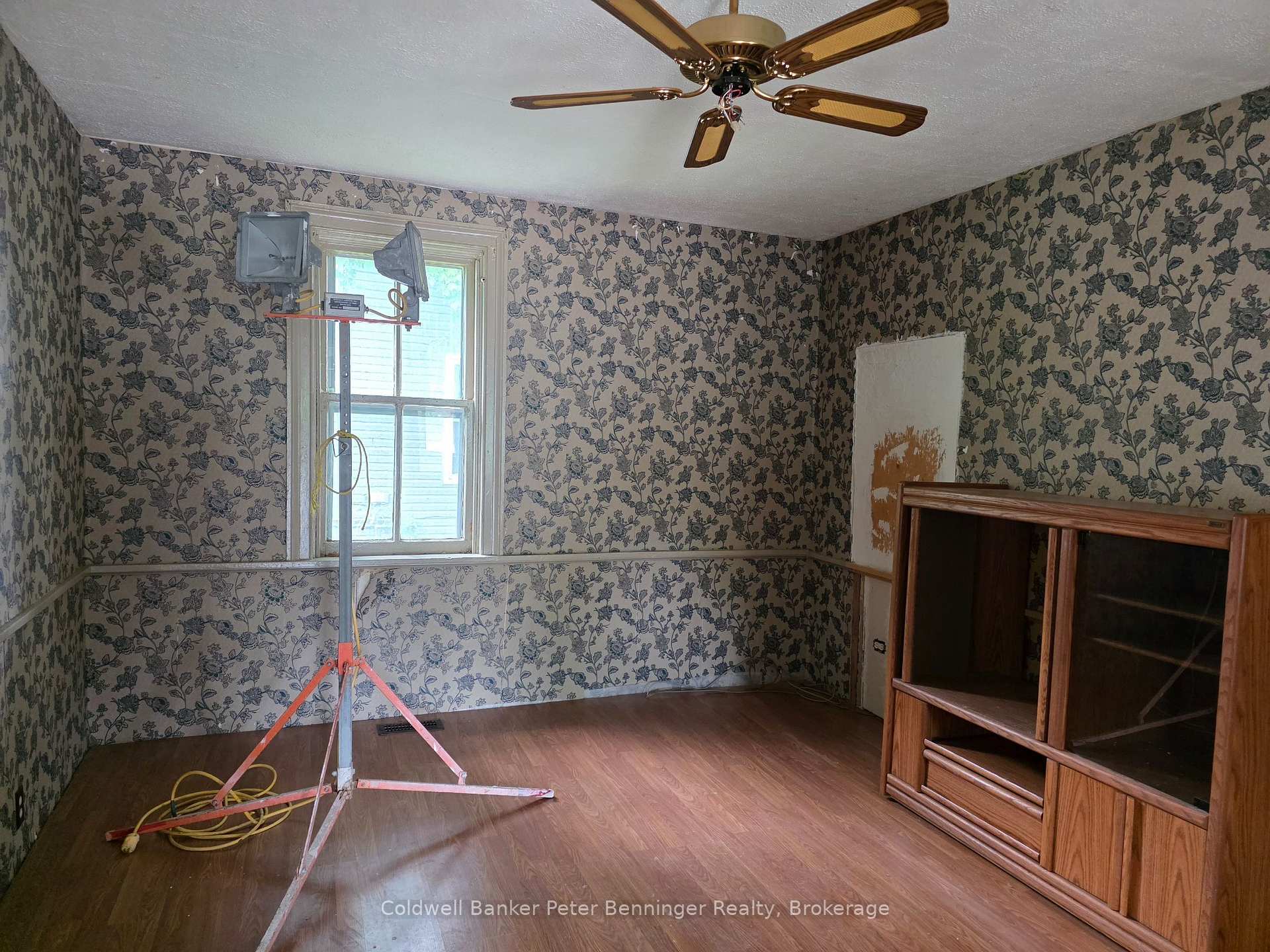 Photo 10 of 21 Peter Street, Brockton — HOMEH