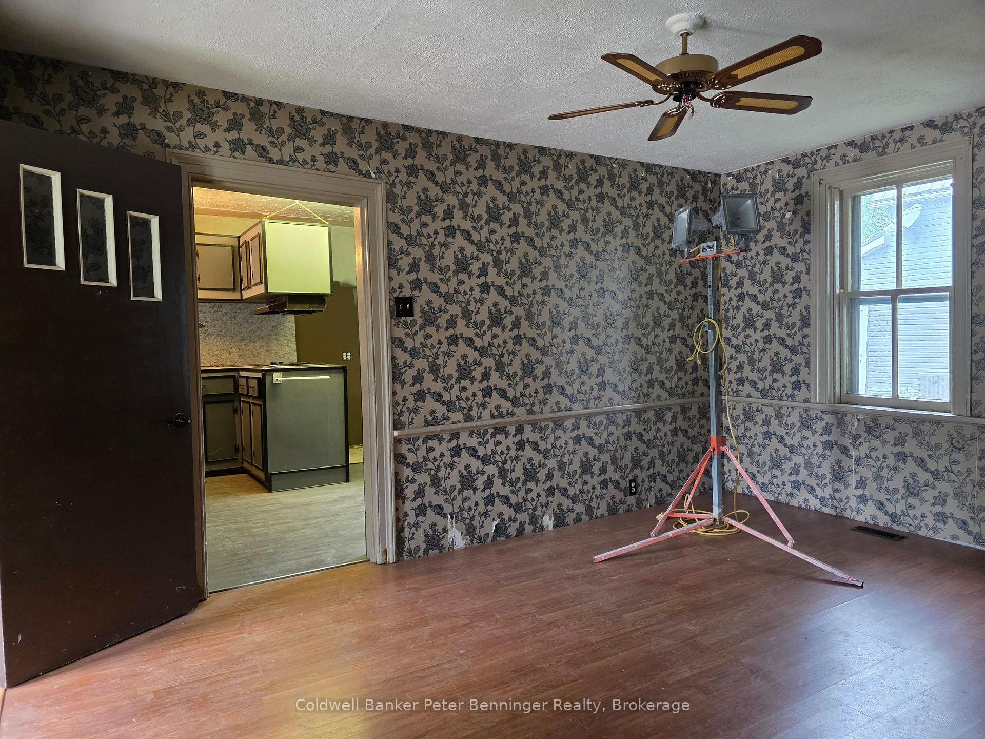 Photo 11 of 21 Peter Street, Brockton — HOMEH