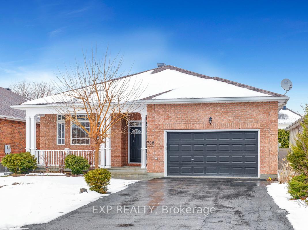 Photo 2 of 768 Rolling River Crescent, Ottawa, Riverside South/Gloucester Glen — HOMEH