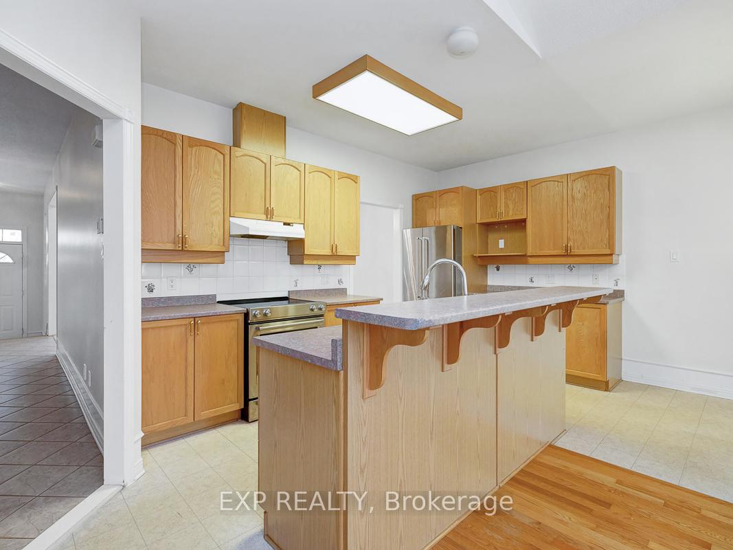 Photo 14 of 768 Rolling River Crescent, Ottawa, Riverside South/Gloucester Glen — HOMEH
