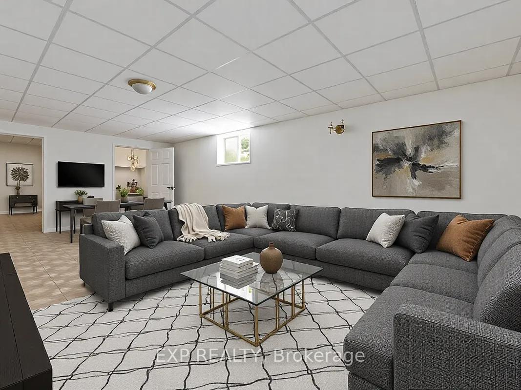 Photo 32 of 768 Rolling River Crescent, Ottawa, Riverside South/Gloucester Glen — HOMEH