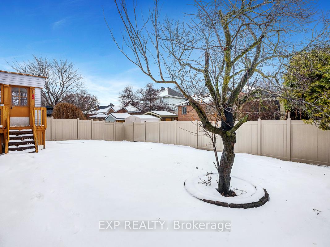 Photo 42 of 768 Rolling River Crescent, Ottawa, Riverside South/Gloucester Glen — HOMEH