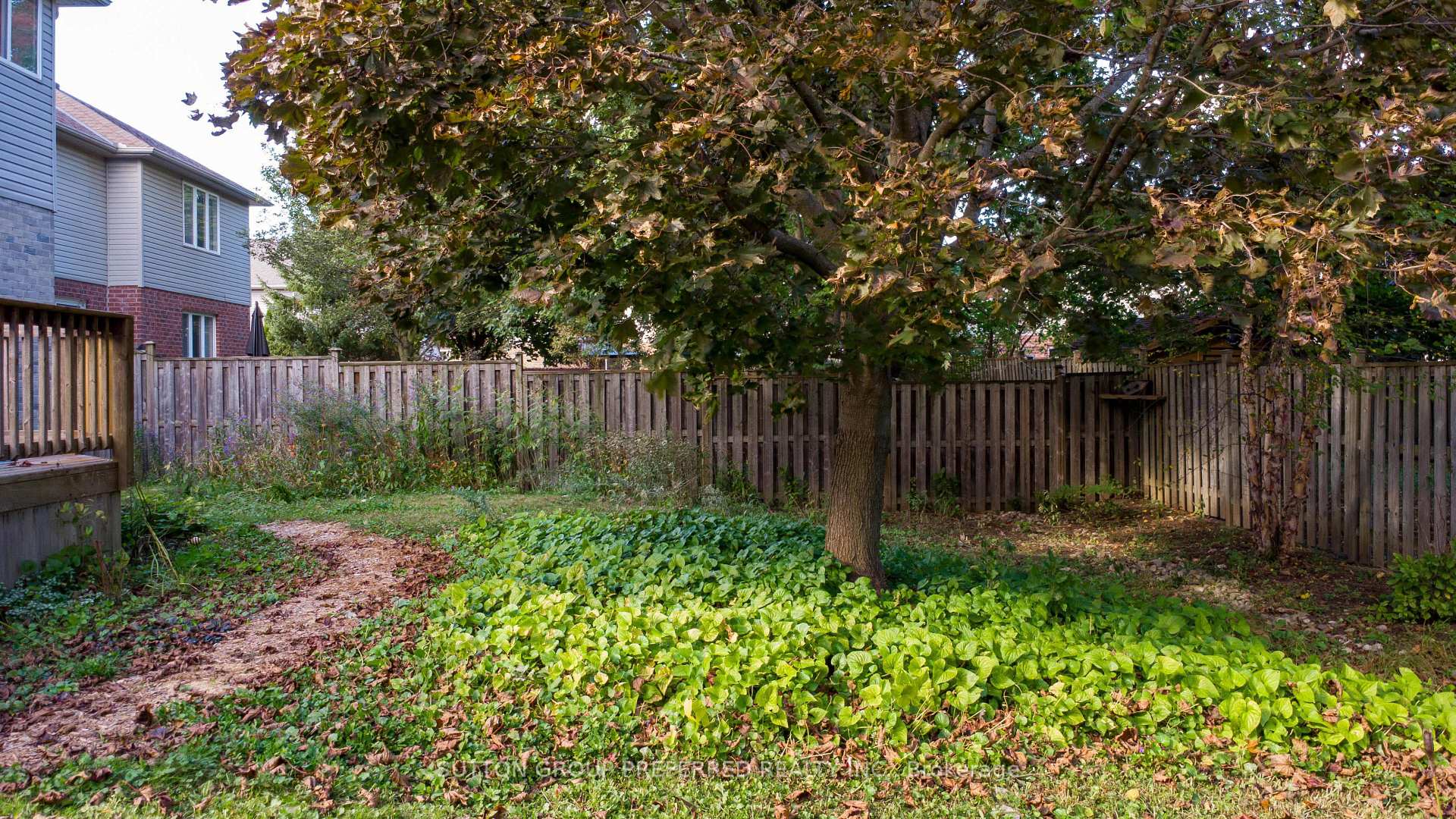 Photo 43 of 105 Richmeadow Crescent, London, North M — HOMEH