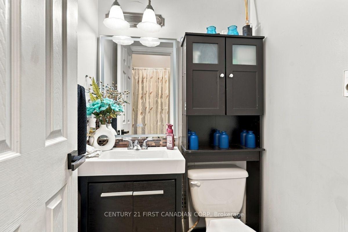 Photo 7 of Unit 2, 1443 Huron Street, London, East D — HOMEH