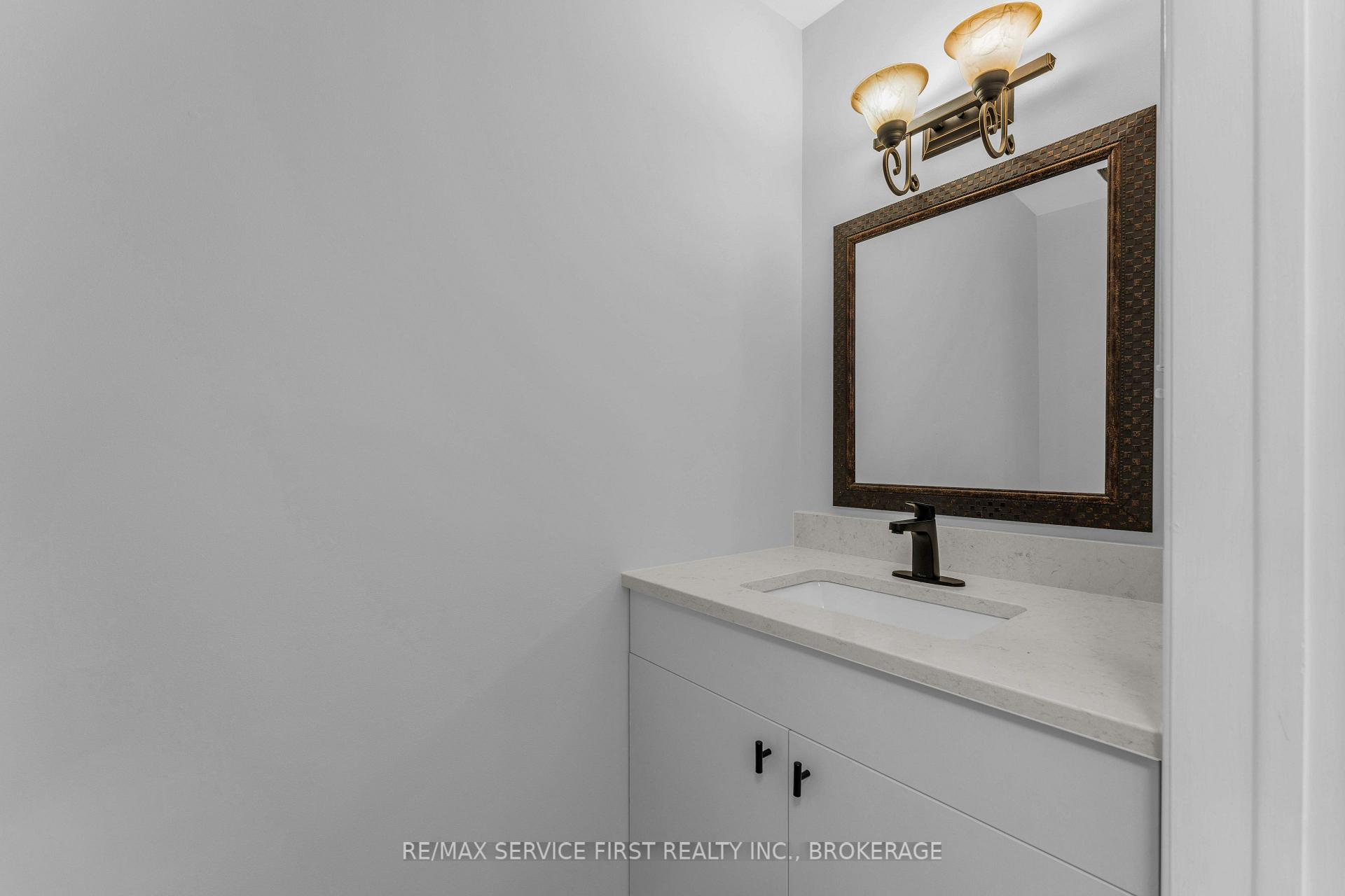 Photo 8 of 363 Waterloo Drive, Kingston, East Gardiners Rd — HOMEH