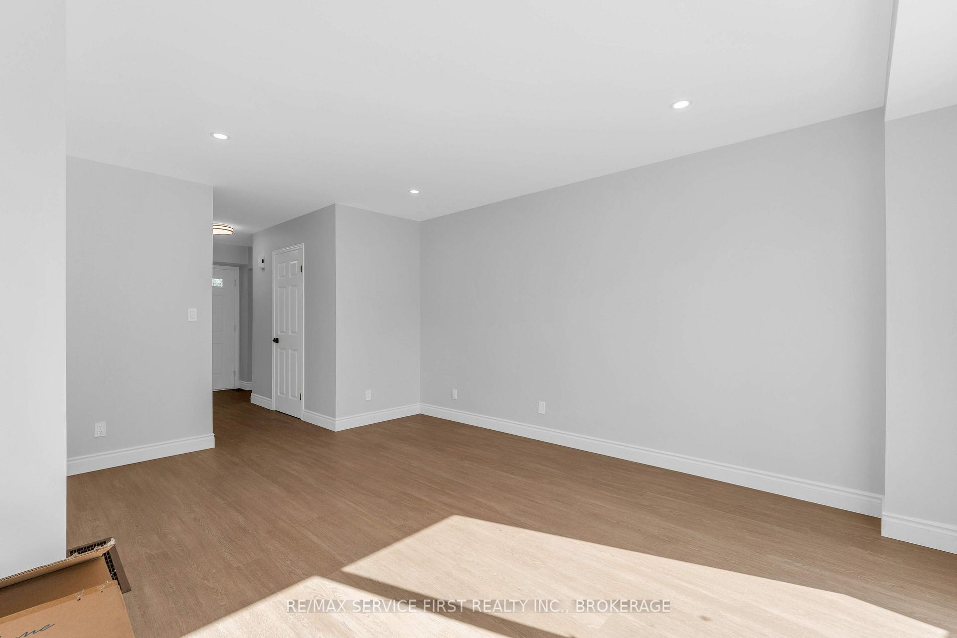 Photo 11 of 363 Waterloo Drive, Kingston, East Gardiners Rd — HOMEH