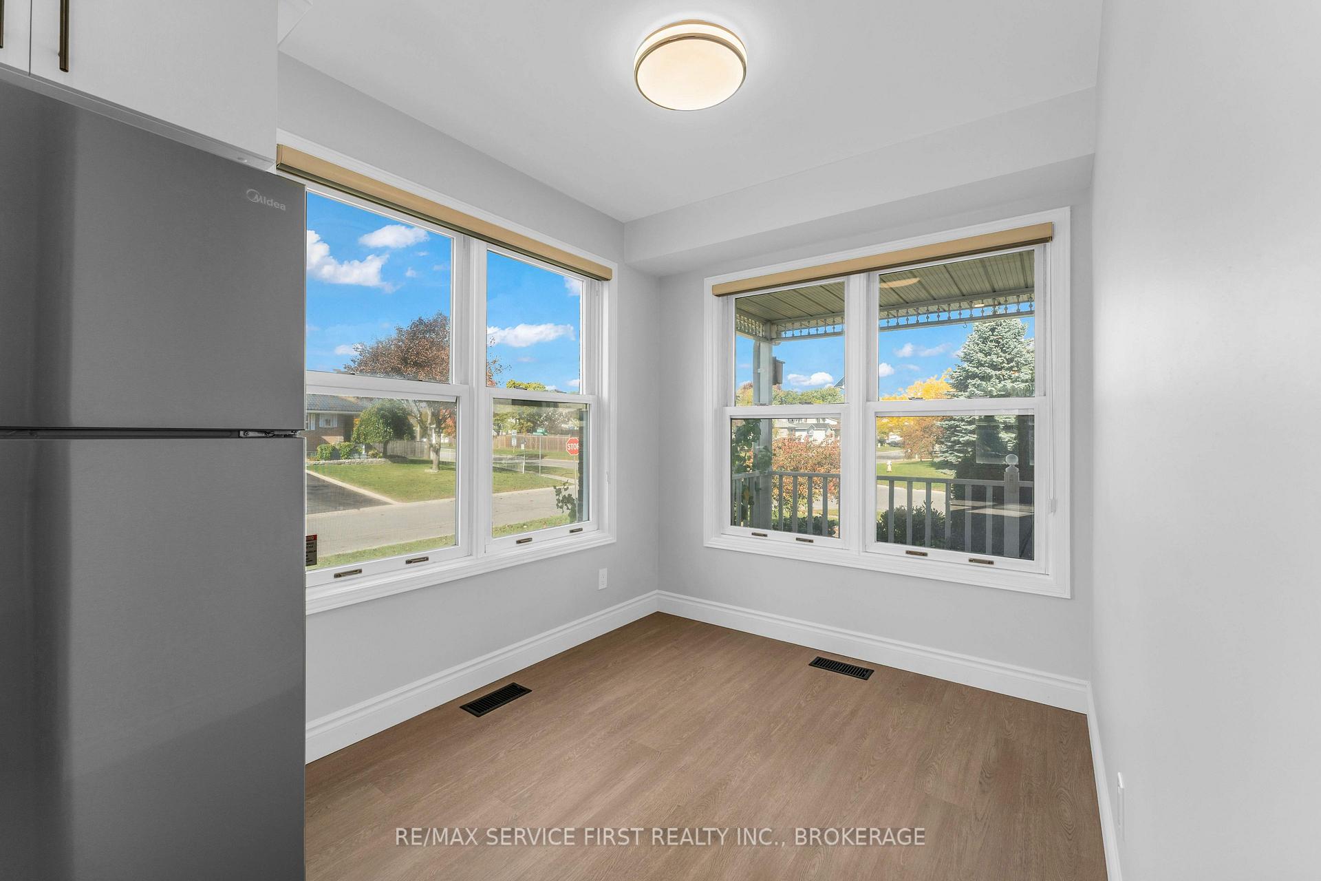 Photo 16 of 363 Waterloo Drive, Kingston, East Gardiners Rd — HOMEH