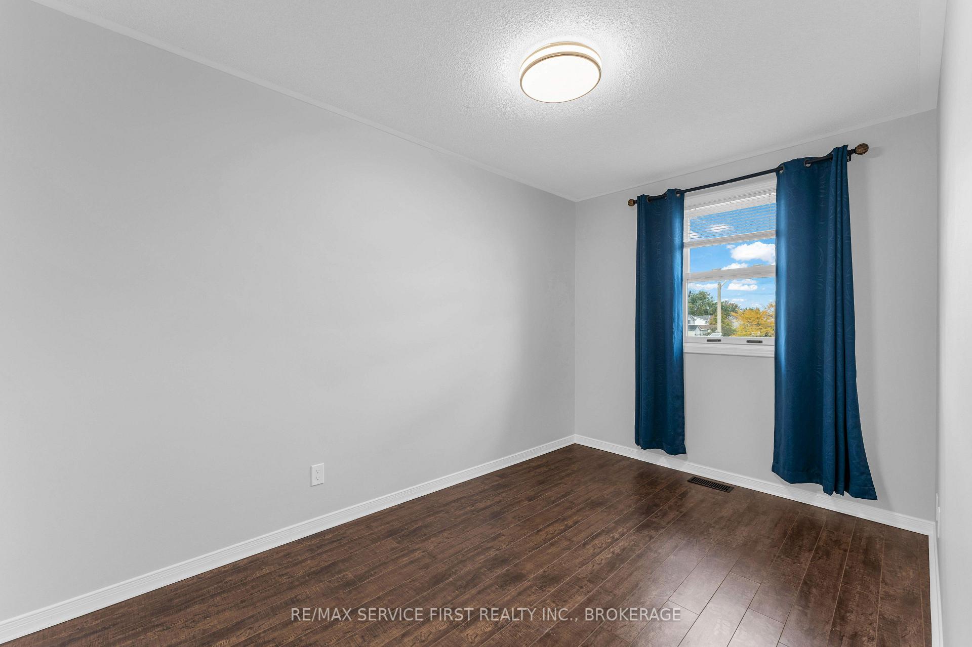 Photo 35 of 363 Waterloo Drive, Kingston, East Gardiners Rd — HOMEH