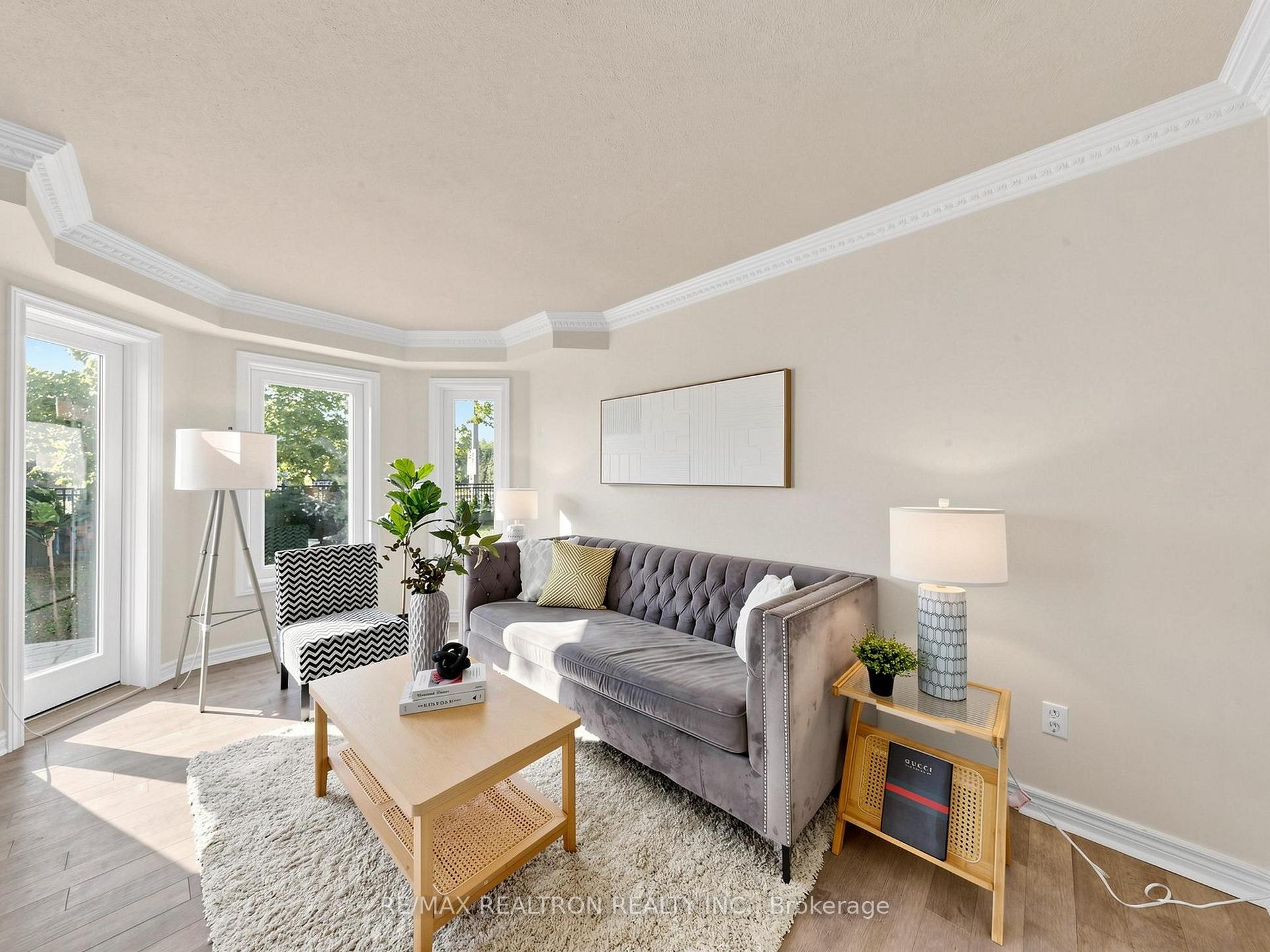 Photo 13 of 81 Lichfield Road, Markham, Unionville — HOMEH