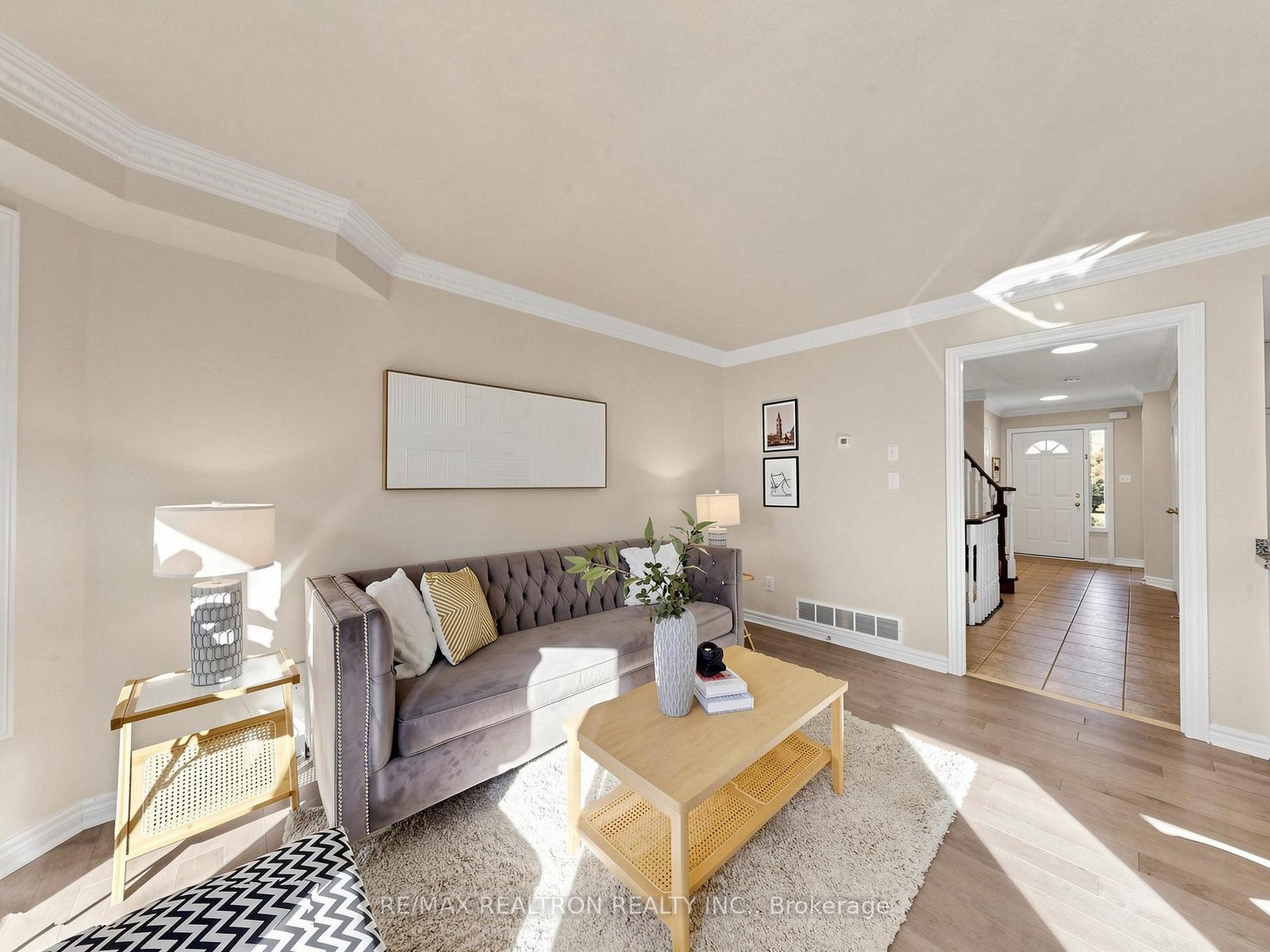 Photo 15 of 81 Lichfield Road, Markham, Unionville — HOMEH