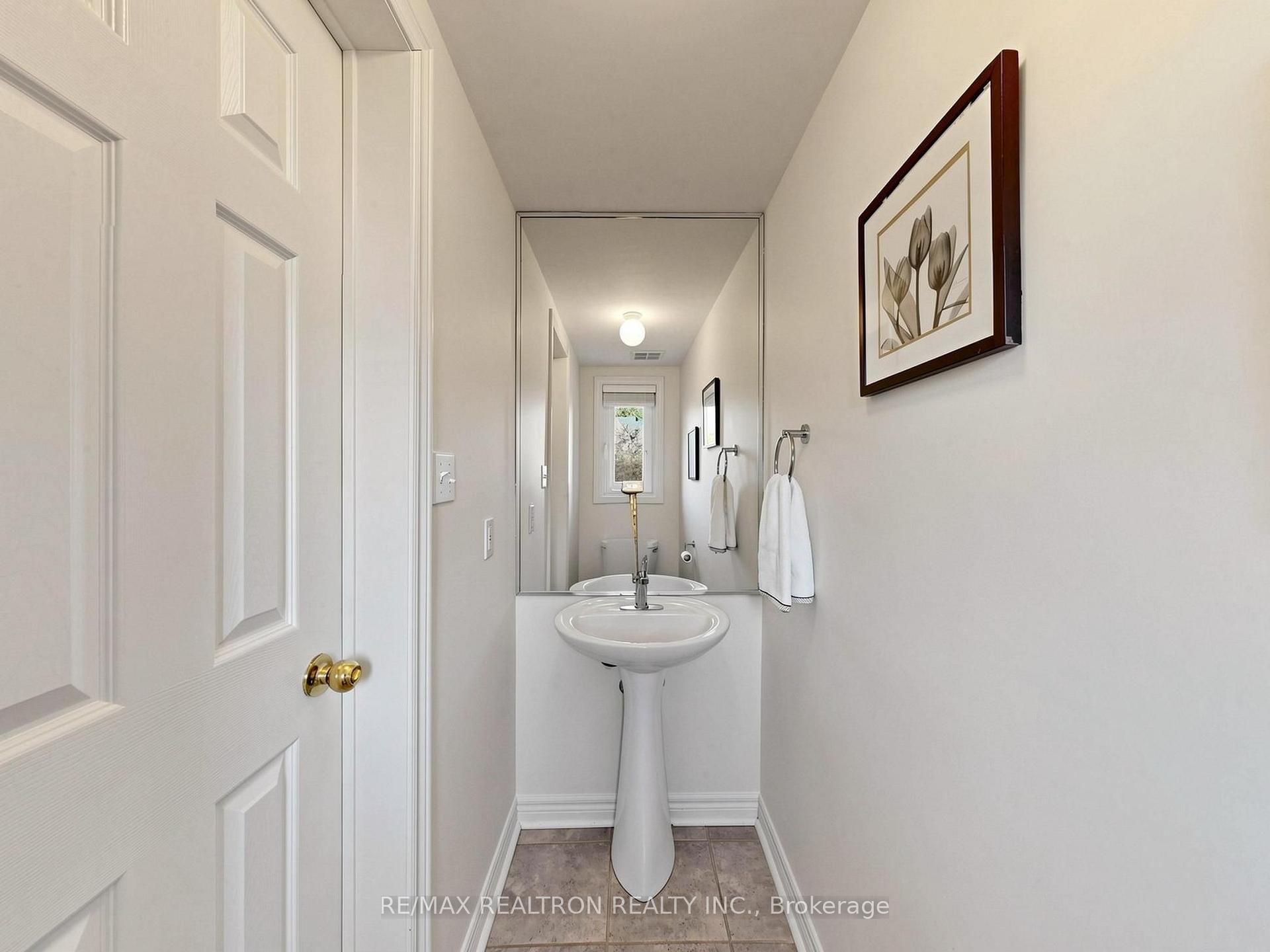 Photo 24 of 81 Lichfield Road, Markham, Unionville — HOMEH