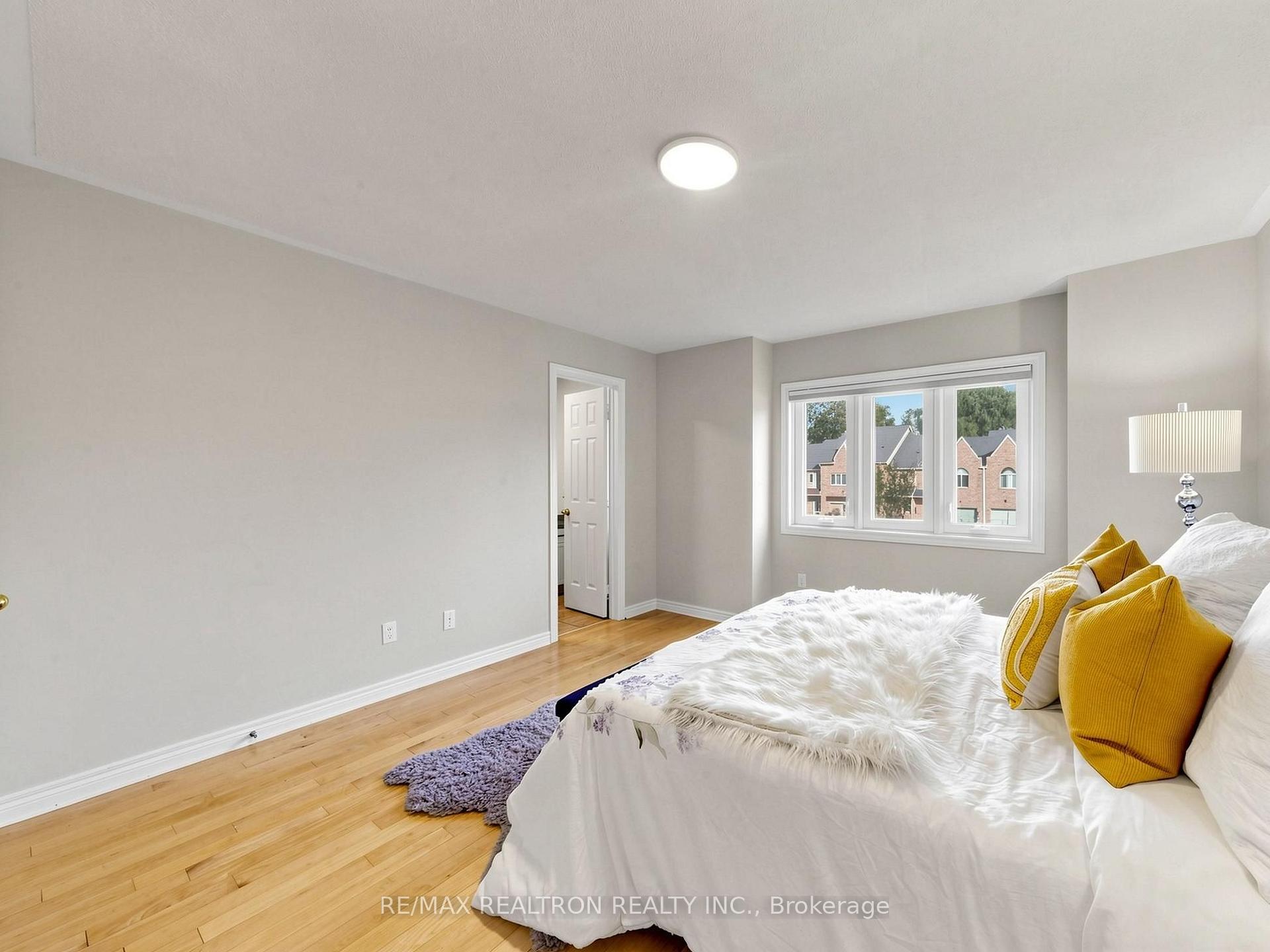 Photo 30 of 81 Lichfield Road, Markham, Unionville — HOMEH