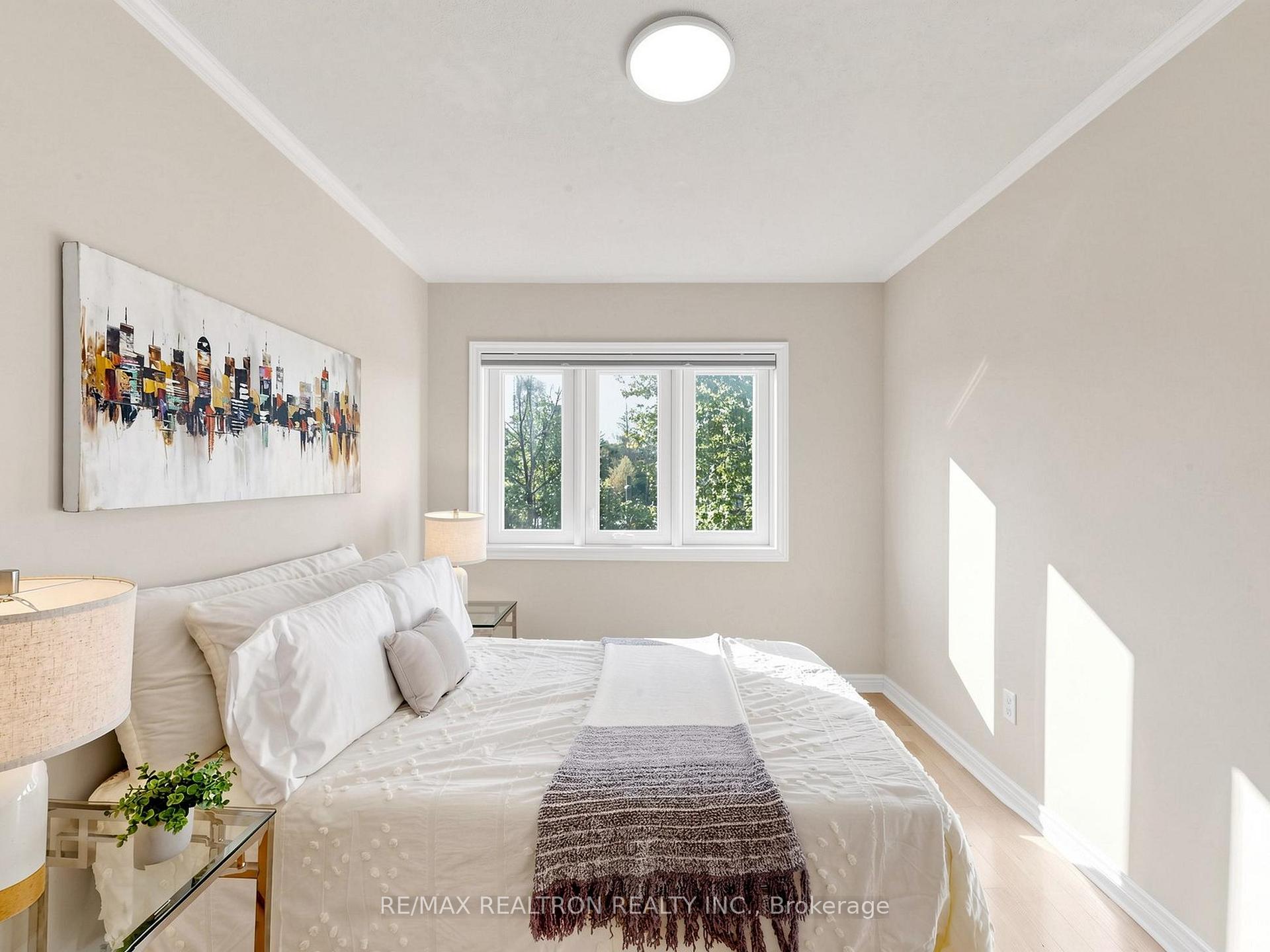 Photo 33 of 81 Lichfield Road, Markham, Unionville — HOMEH
