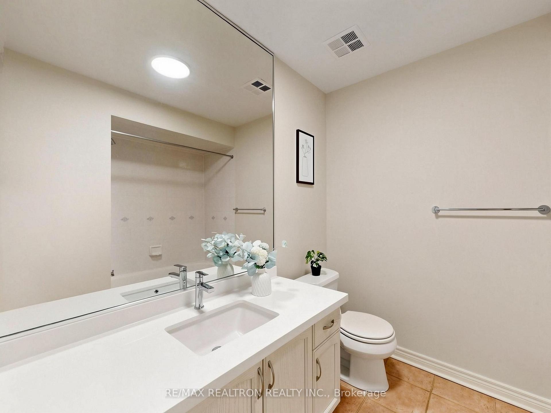 Photo 39 of 81 Lichfield Road, Markham, Unionville — HOMEH