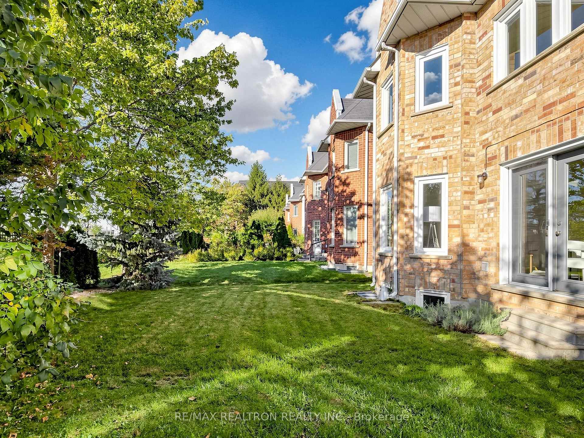 Photo 44 of 81 Lichfield Road, Markham, Unionville — HOMEH