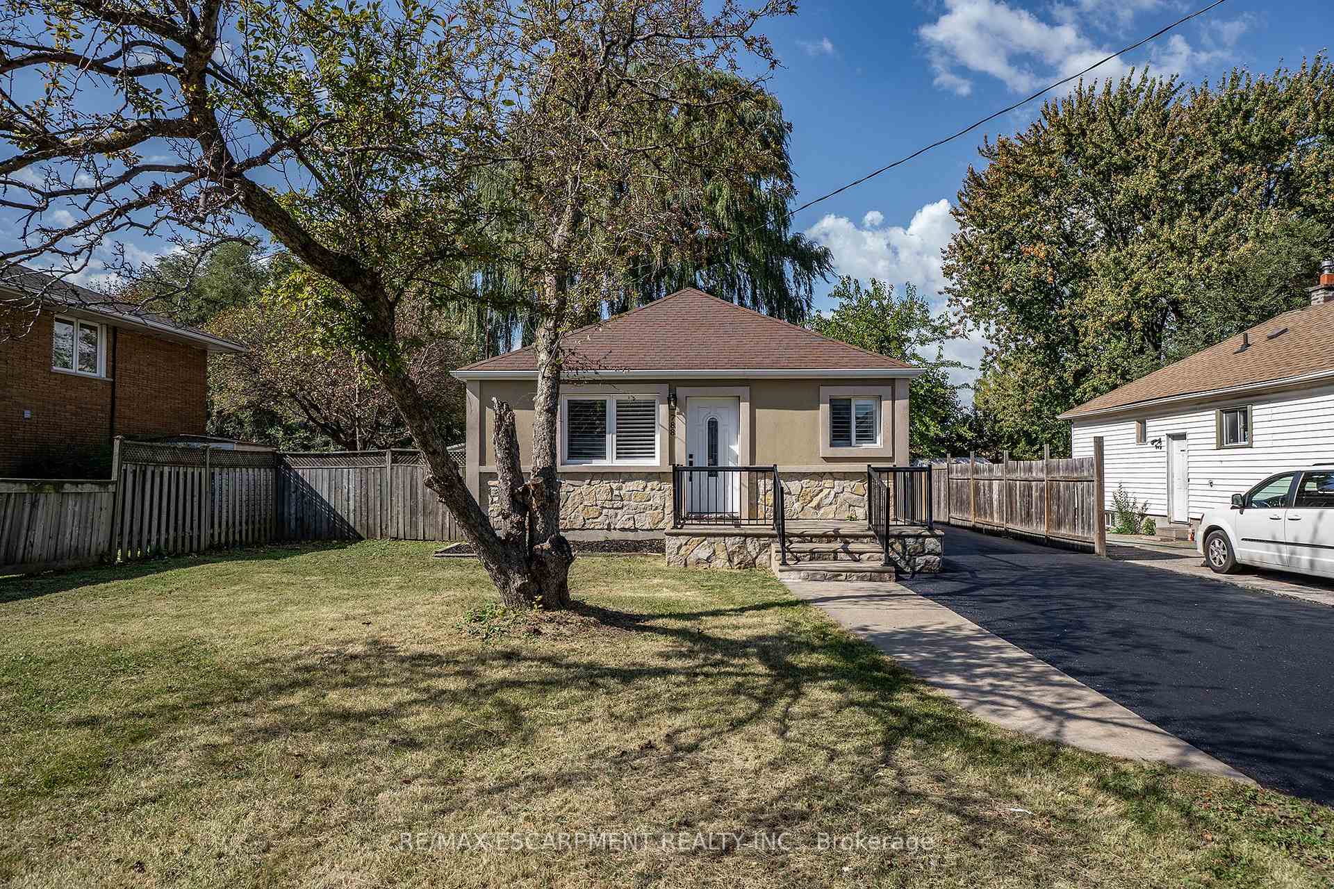 Photo 25 of 788 Upper Gage Avenue, Hamilton, Macassa — HOMEH