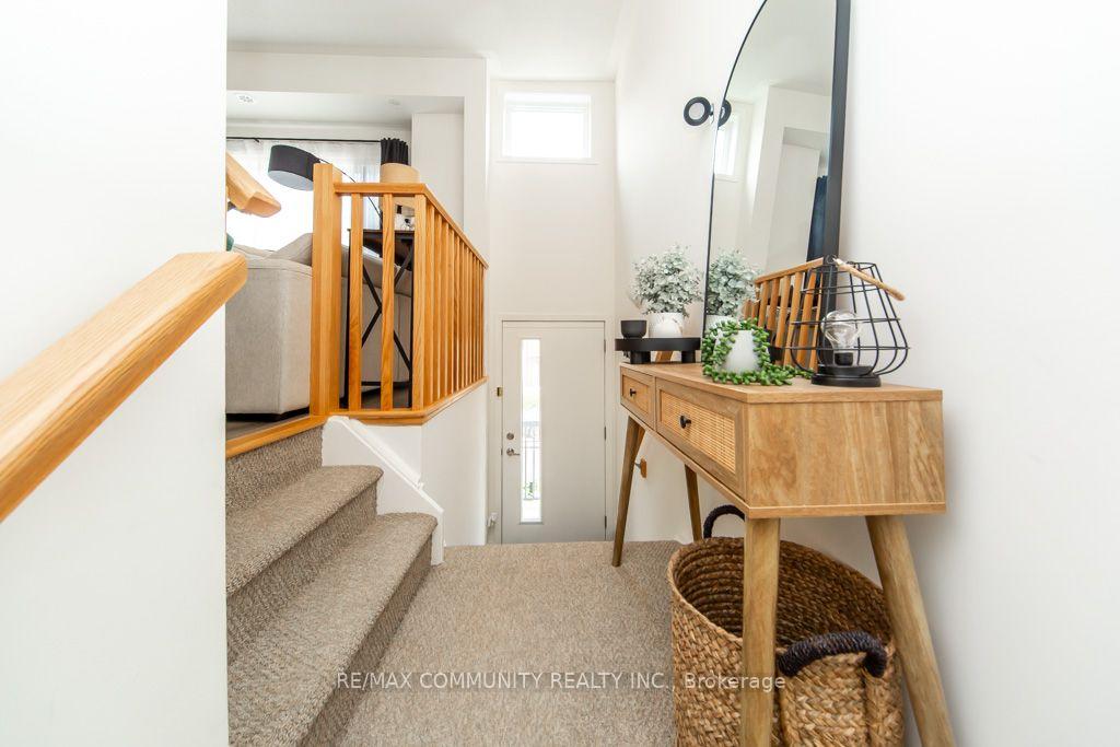 Photo 2 of Unit 103, 1525 Kingston Road, Pickering, Town Centre — HOMEH