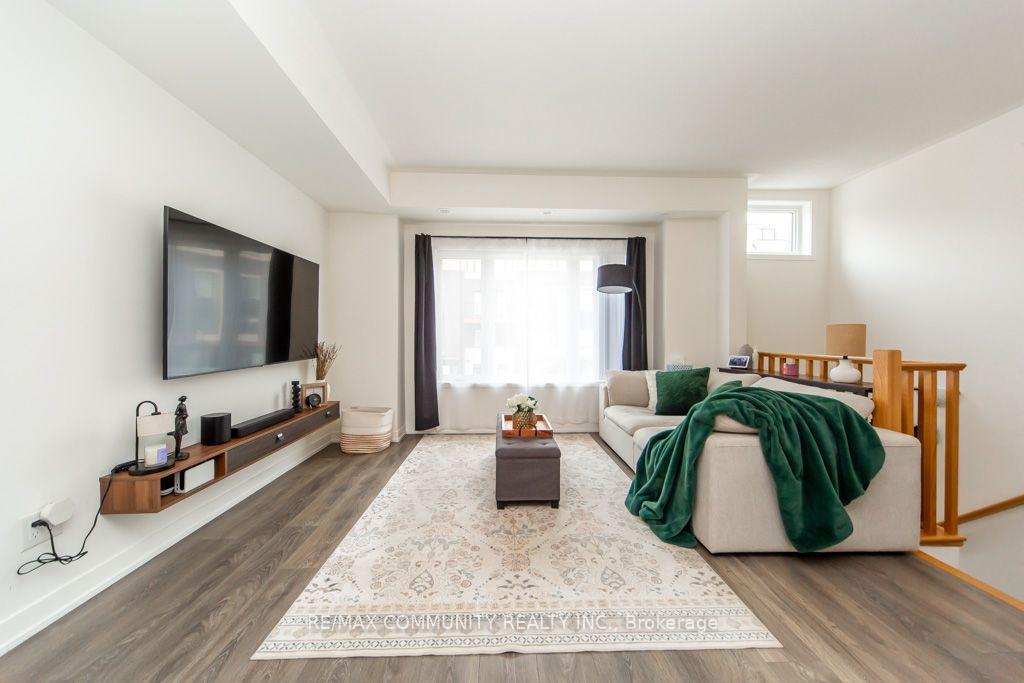 Photo 6 of Unit 103, 1525 Kingston Road, Pickering, Town Centre — HOMEH