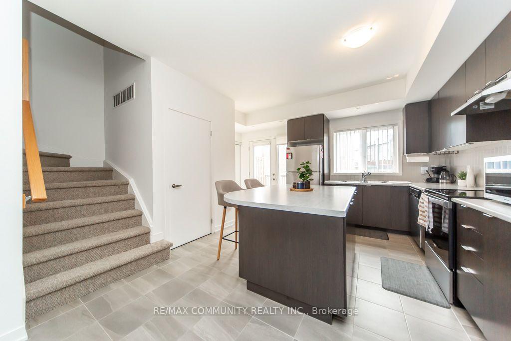 Photo 10 of Unit 103, 1525 Kingston Road, Pickering, Town Centre — HOMEH