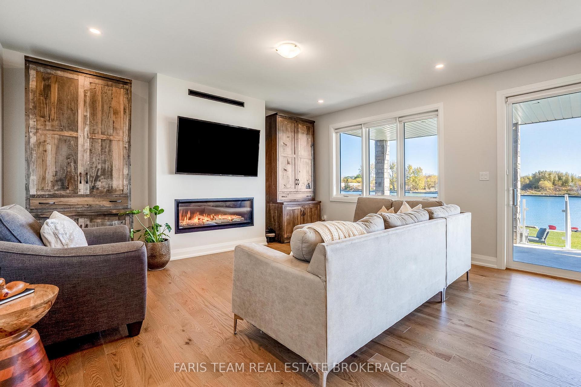 Photo 12 of 7 Dock Lane, Tay, Port McNicoll — HOMEH