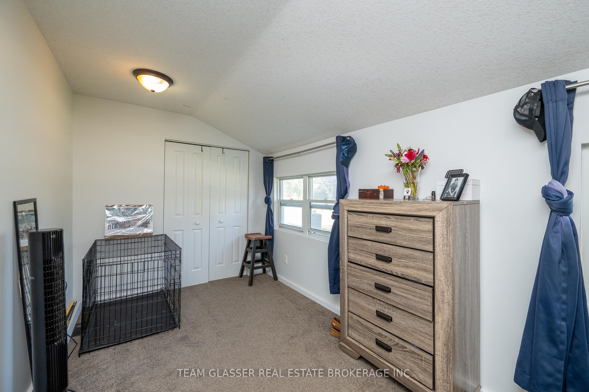 Photo 25 of 301 Main Street, North Middlesex, Parkhill — HOMEH