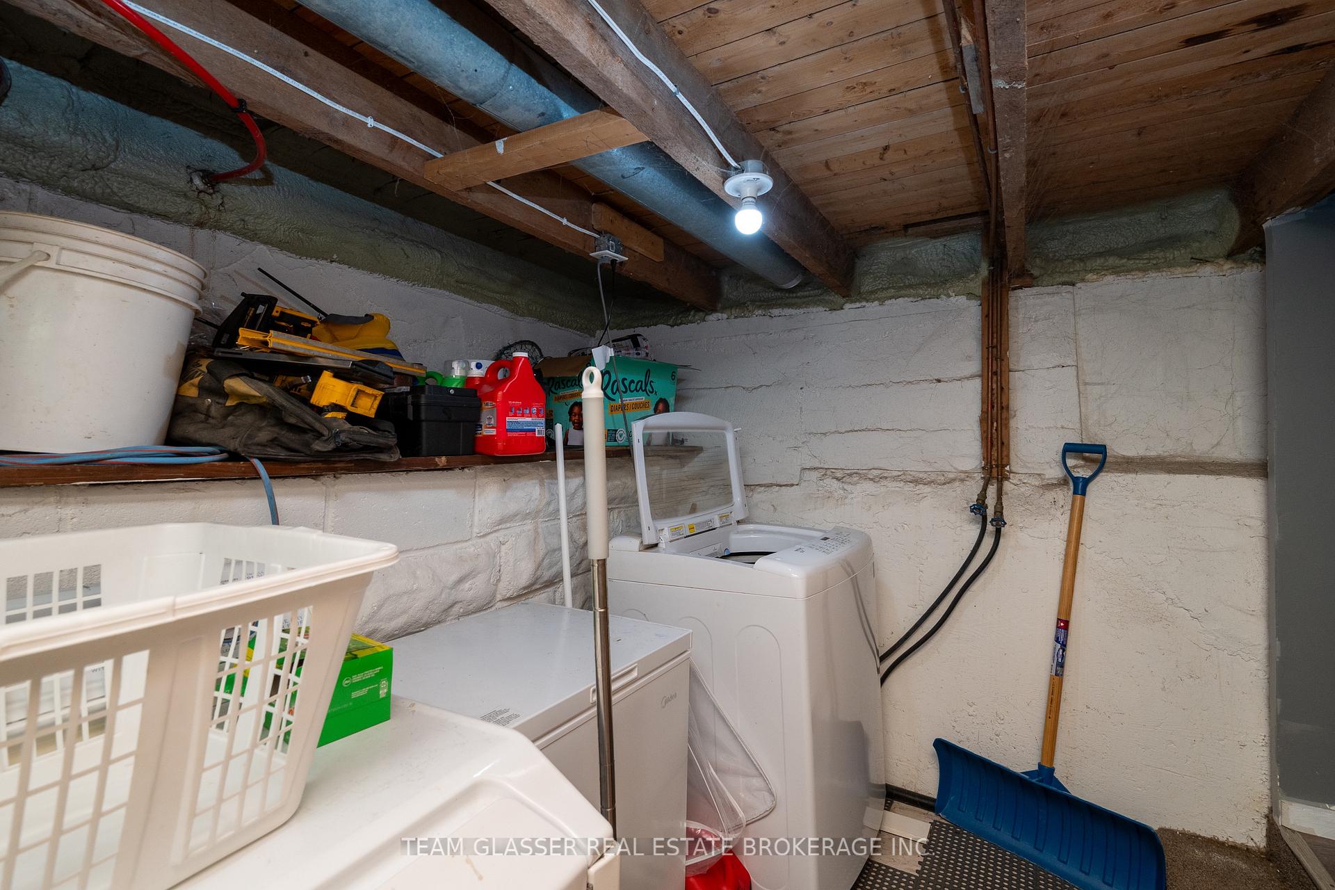 Photo 26 of 301 Main Street, North Middlesex, Parkhill — HOMEH