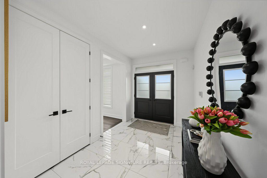 Photo 6 of 228 Reg Harrison Trail, Newmarket, Glenway Estates — HOMEH