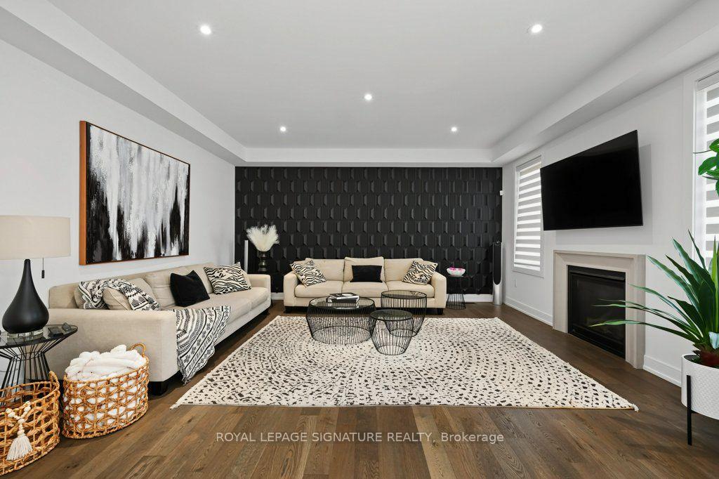 Photo 22 of 228 Reg Harrison Trail, Newmarket, Glenway Estates — HOMEH