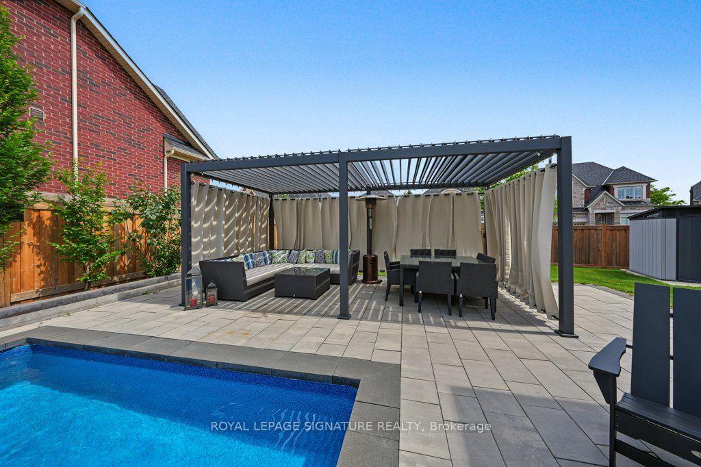 Photo 43 of 228 Reg Harrison Trail, Newmarket, Glenway Estates — HOMEH