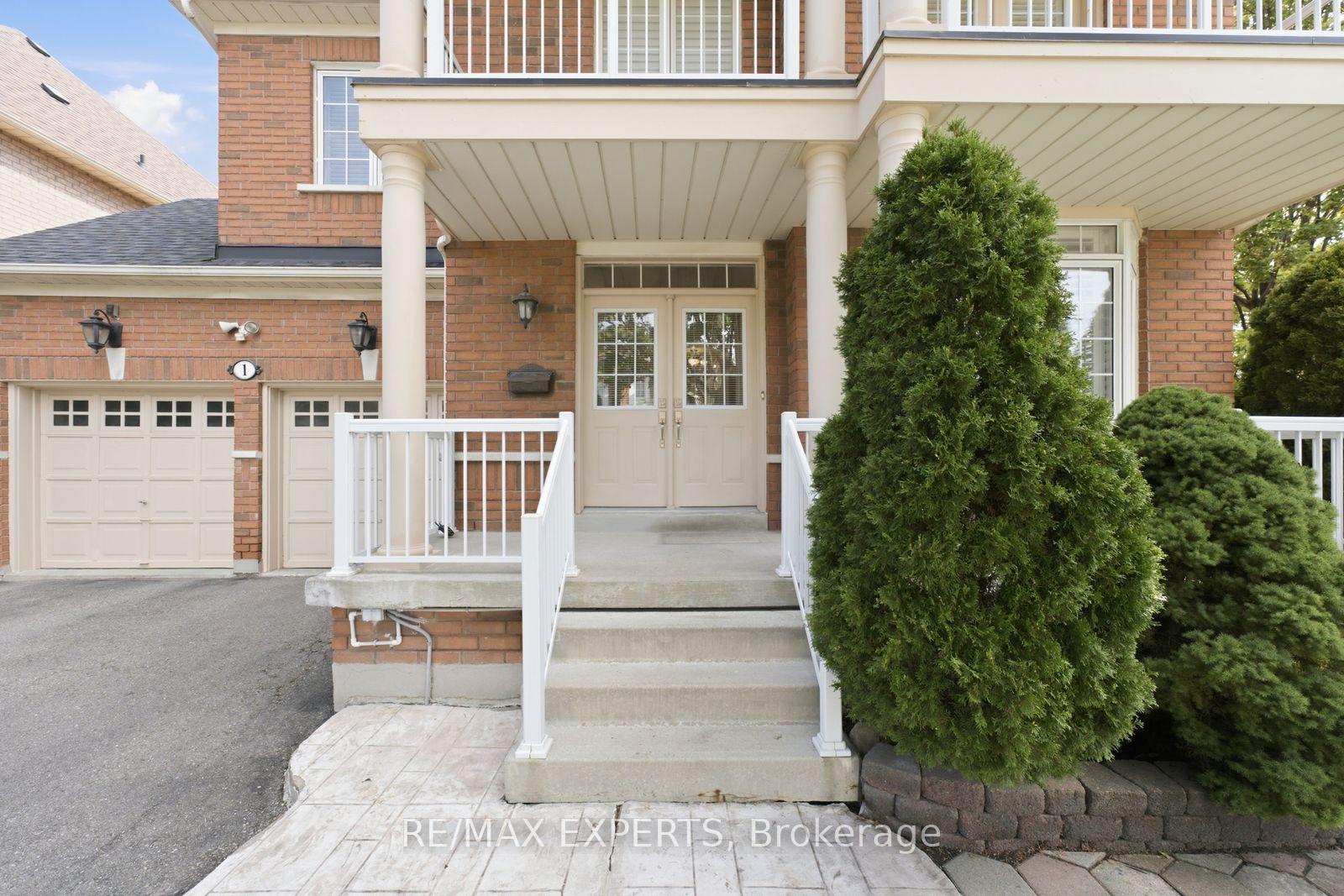 Photo 4 of 1 Cetona Avenue, Vaughan, Vellore Village — HOMEH