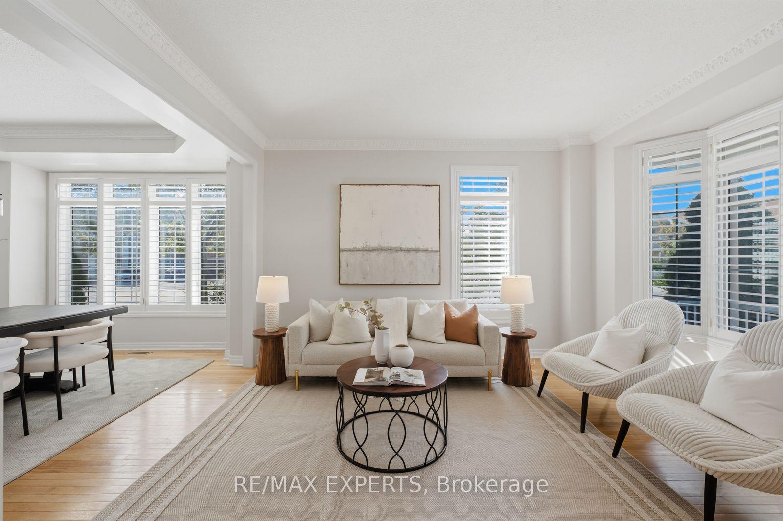 Photo 7 of 1 Cetona Avenue, Vaughan, Vellore Village — HOMEH