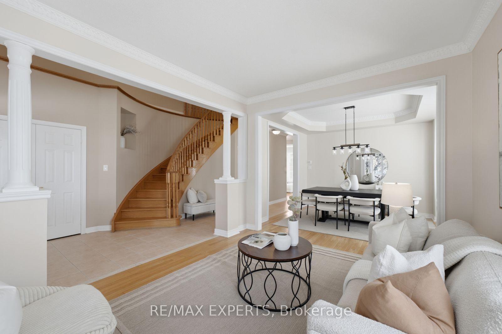 Photo 10 of 1 Cetona Avenue, Vaughan, Vellore Village — HOMEH