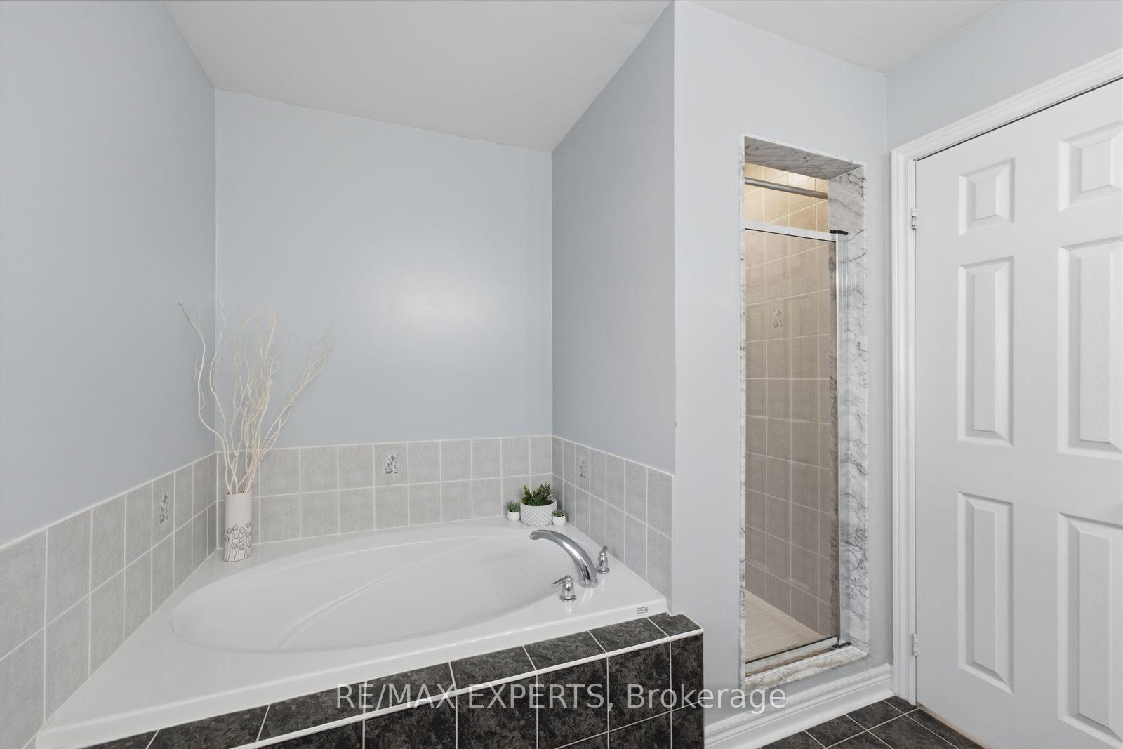 Photo 27 of 1 Cetona Avenue, Vaughan, Vellore Village — HOMEH