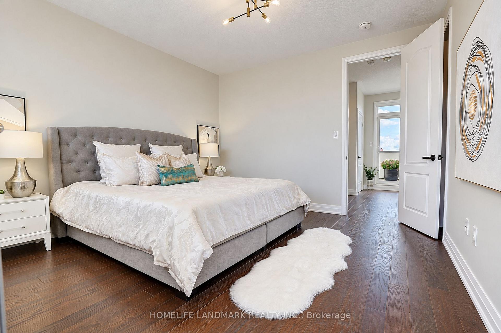 Photo 48 of 70 William Saville Street, Markham, Unionville — HOMEH
