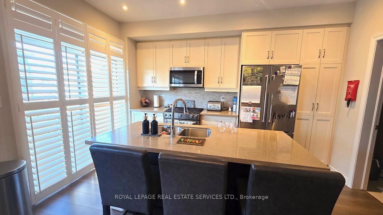 Photo 11 of Unit 17, 288 Glover Road, Hamilton, Stoney Creek — HOMEH