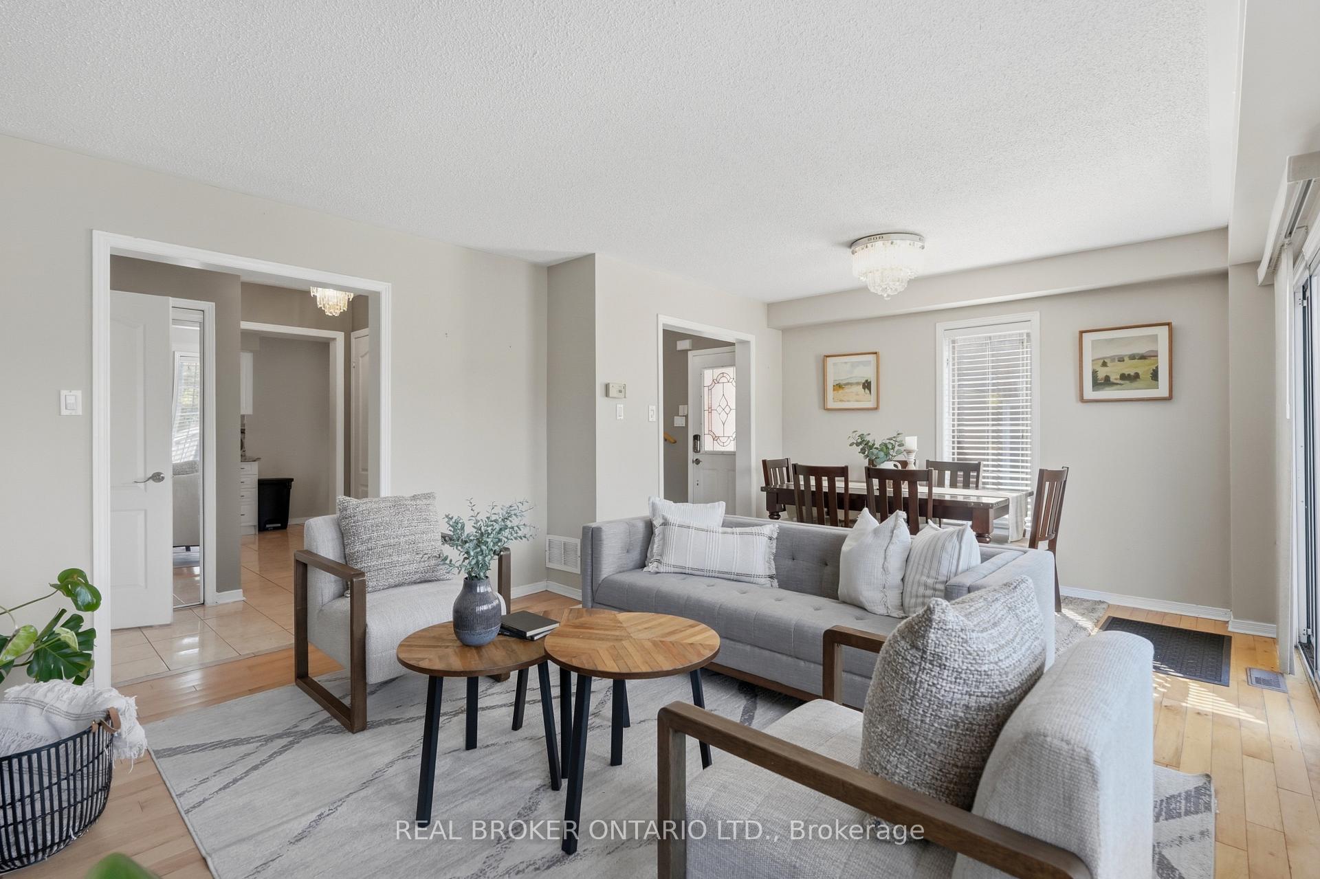 Photo 13 of 148 Rockhaven Lane, Hamilton, Waterdown — HOMEH