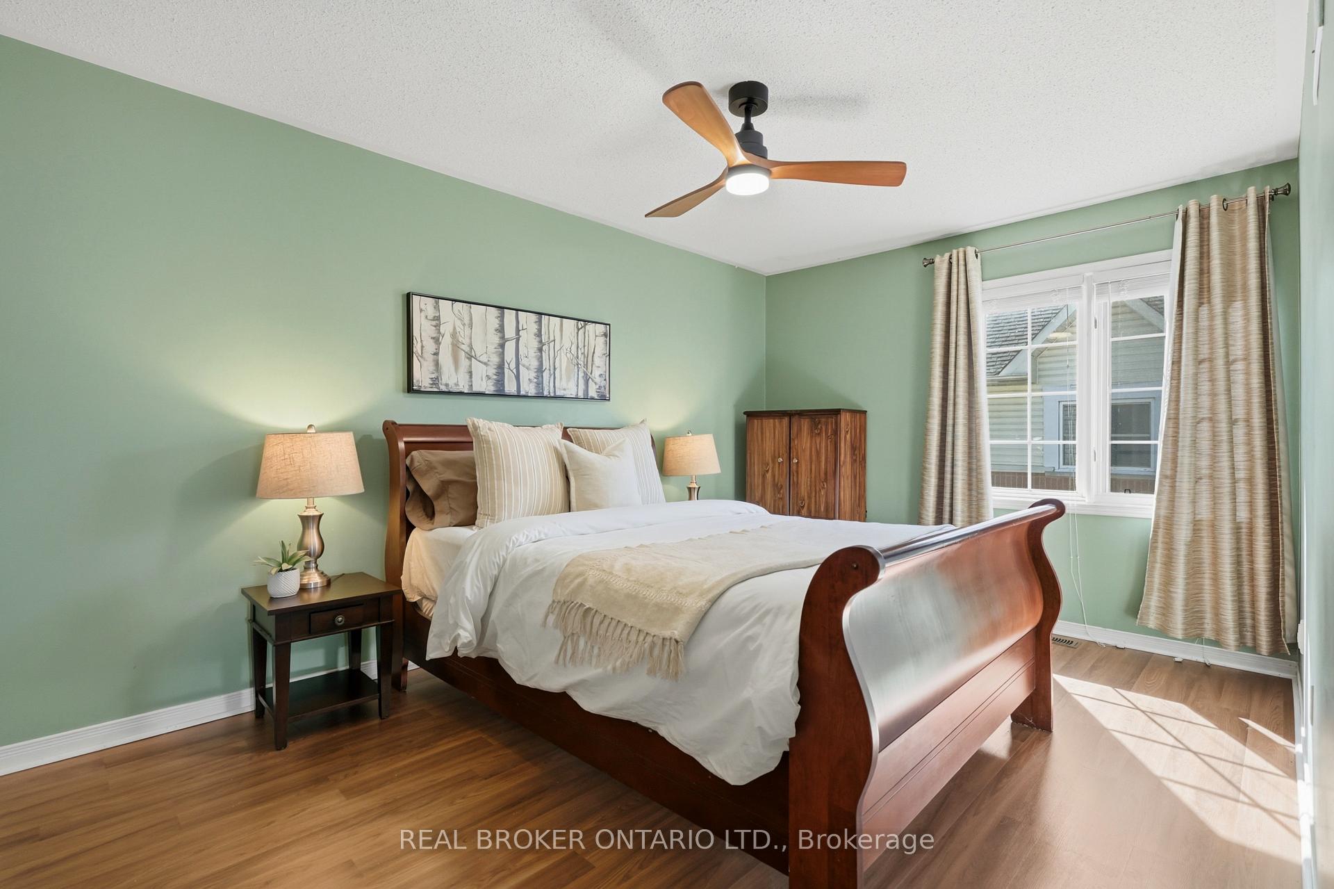 Photo 27 of 148 Rockhaven Lane, Hamilton, Waterdown — HOMEH