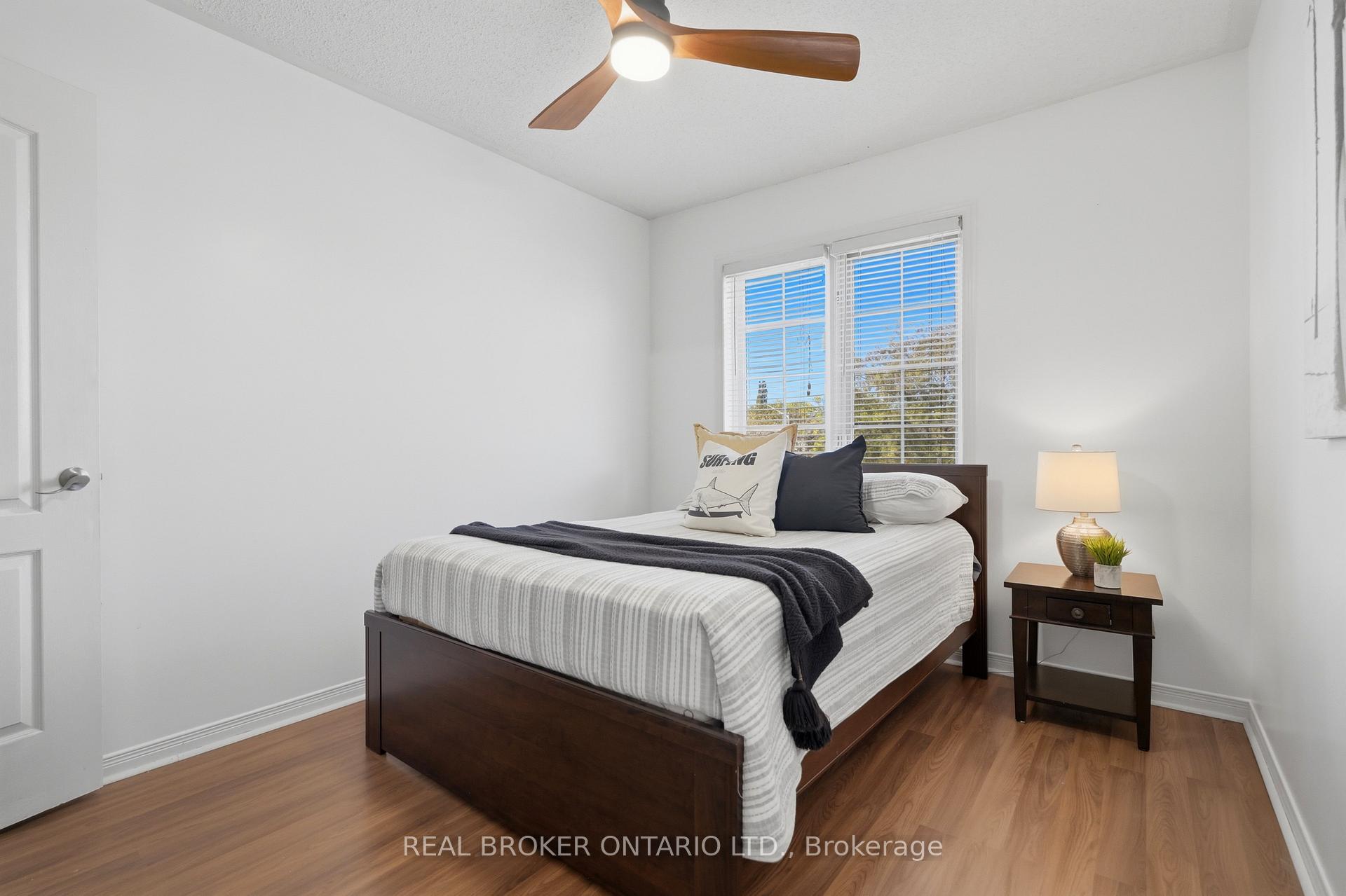 Photo 33 of 148 Rockhaven Lane, Hamilton, Waterdown — HOMEH