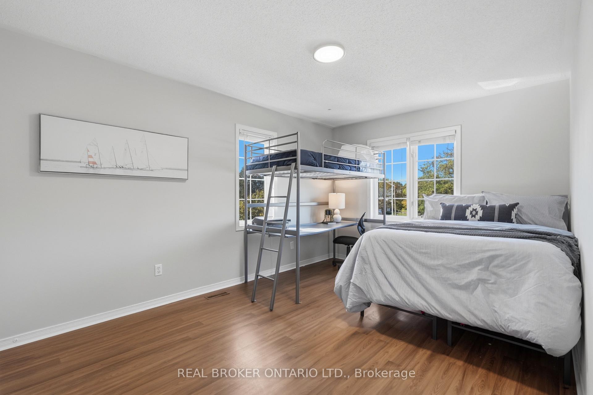 Photo 35 of 148 Rockhaven Lane, Hamilton, Waterdown — HOMEH