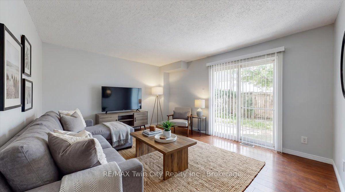 Photo 20 of Unit 8, 211 Veronica Drive, Kitchener, Centreville Chicopee — HOMEH