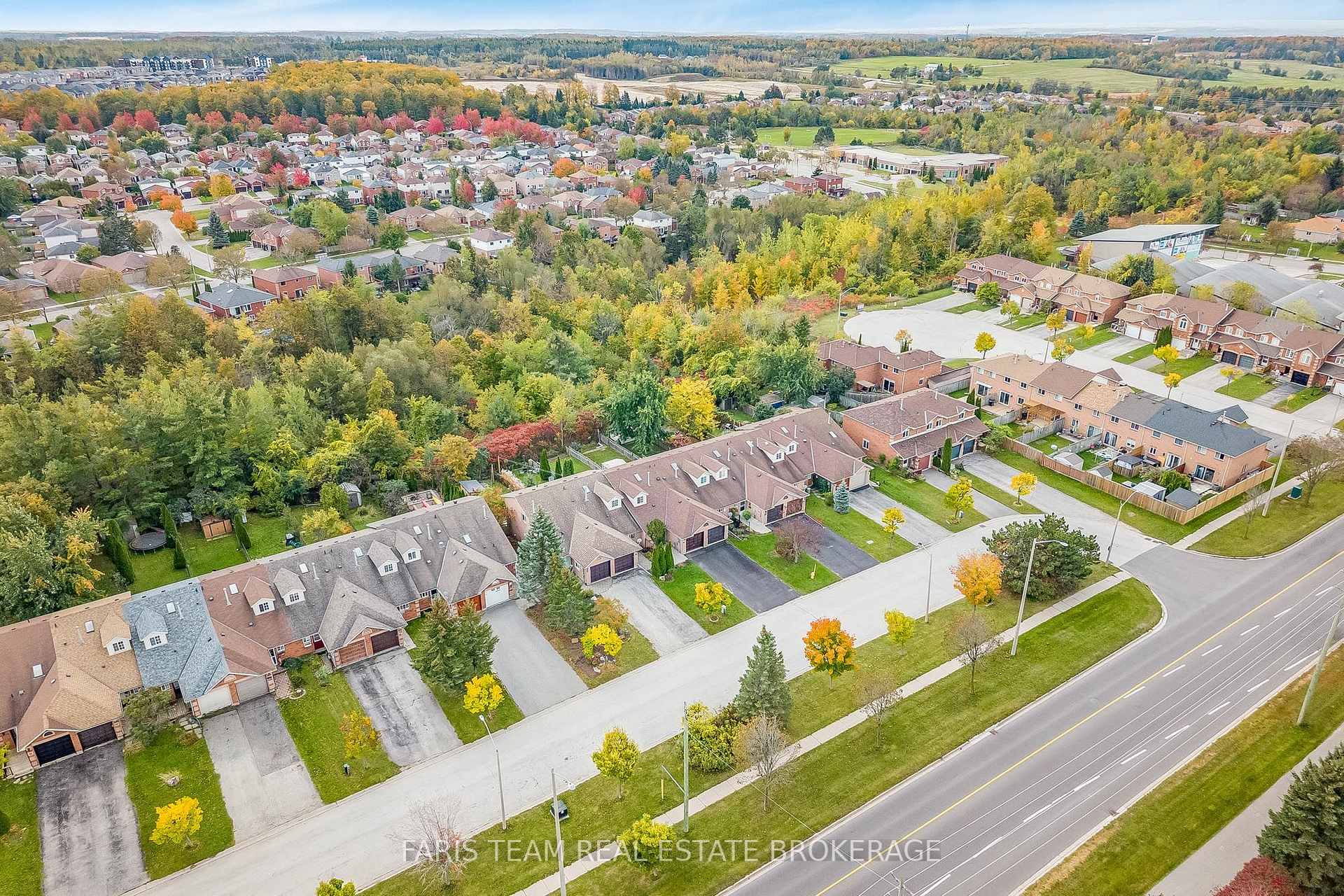 Photo 19 of 41 Seymour Crescent, Barrie, Holly — HOMEH