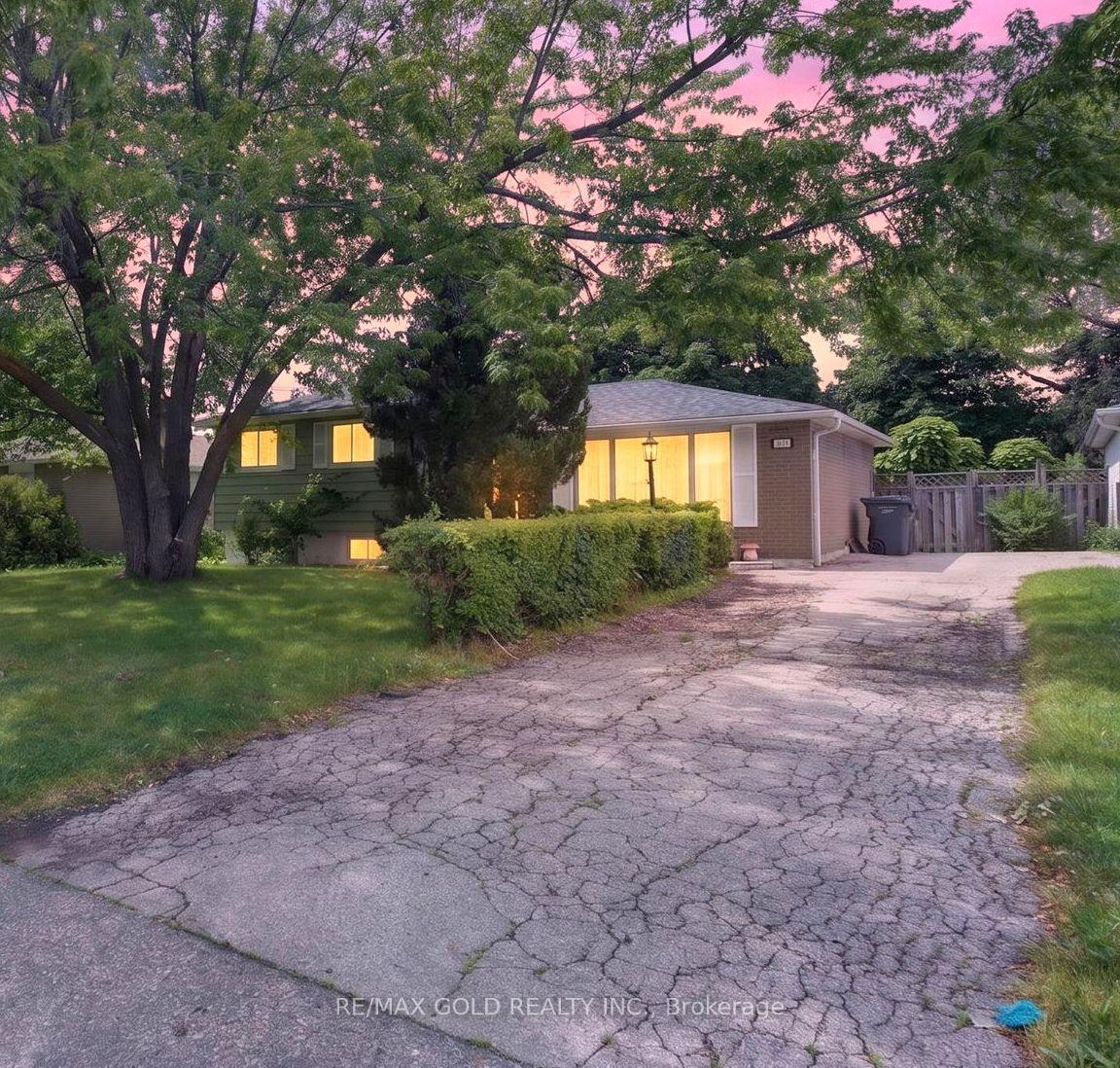 Photo of 129 Folkstone Crescent