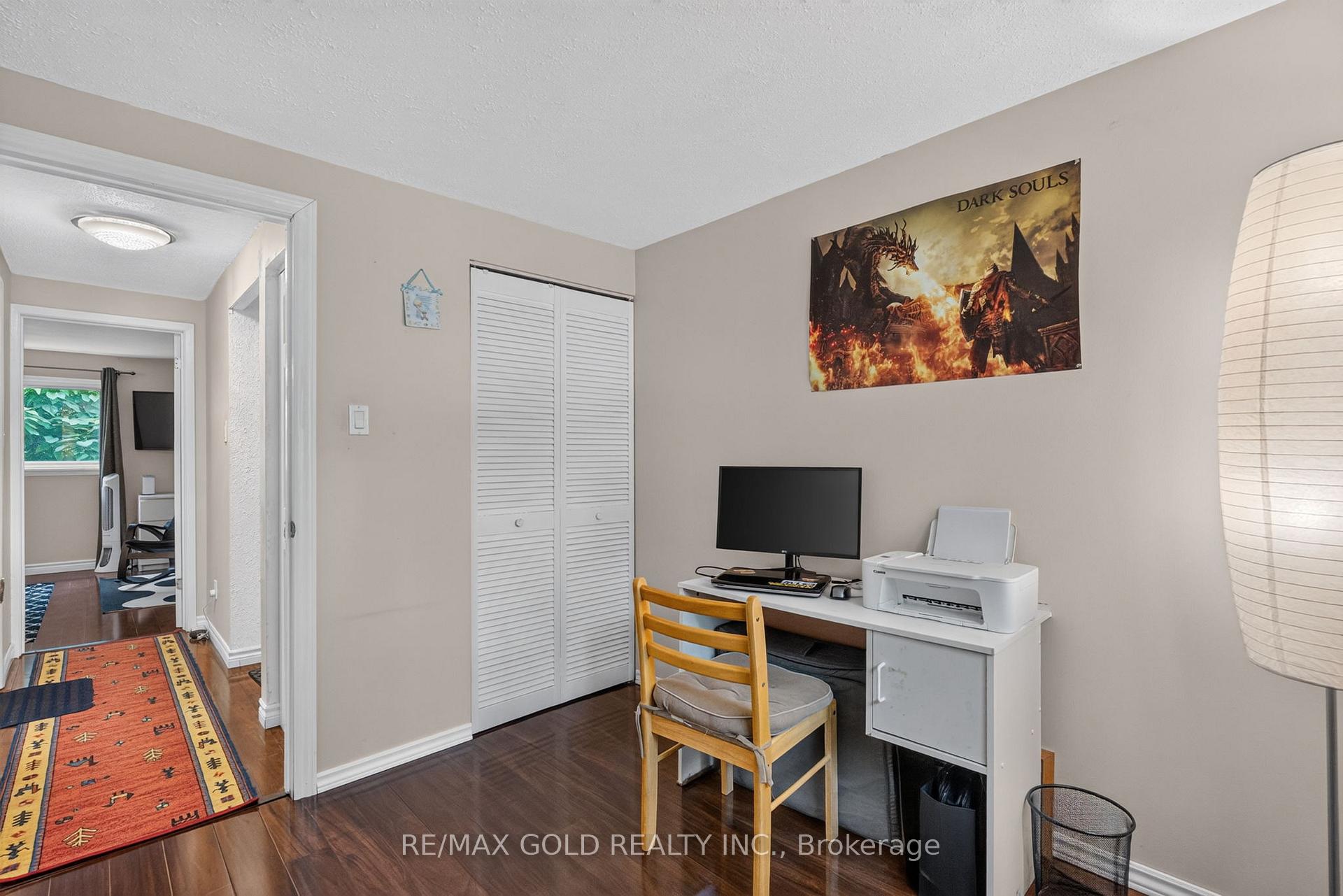 Photo 51 of 129 Folkstone Crescent, Brampton, Southgate — HOMEH