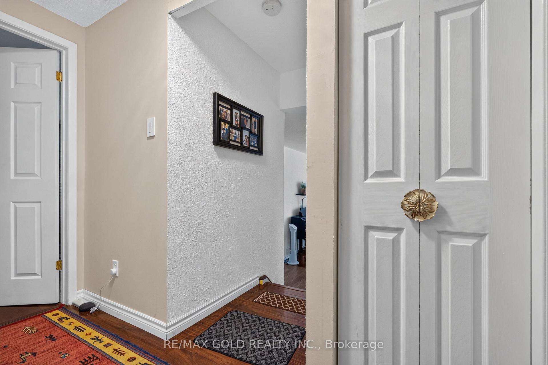 Photo 53 of 129 Folkstone Crescent, Brampton, Southgate — HOMEH