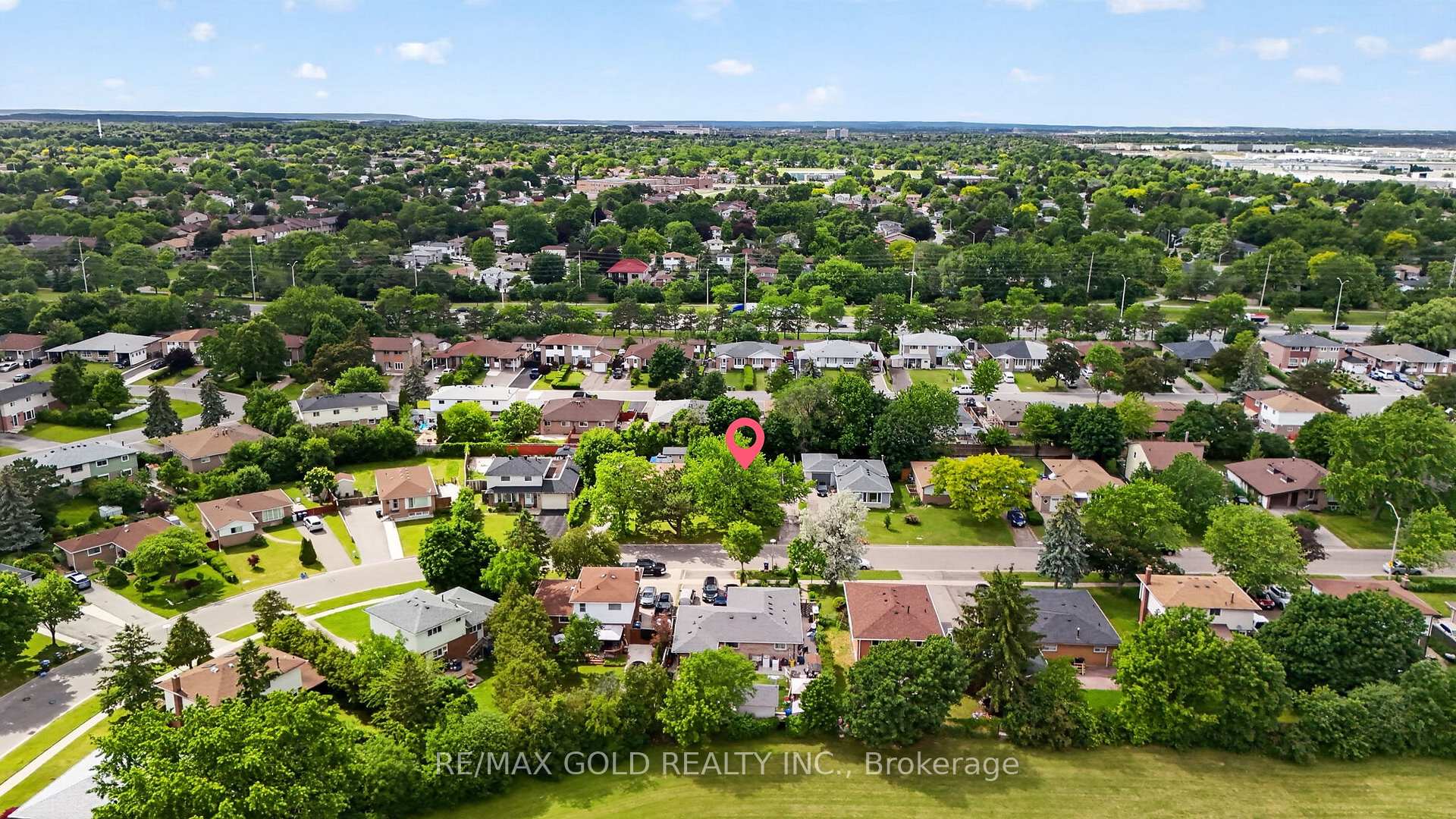 Photo 91 of 129 Folkstone Crescent, Brampton, Southgate — HOMEH